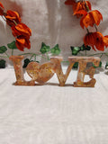 Objet de décoration LOVE en résine époxy fait main – Décoration maison romantique et artisanale