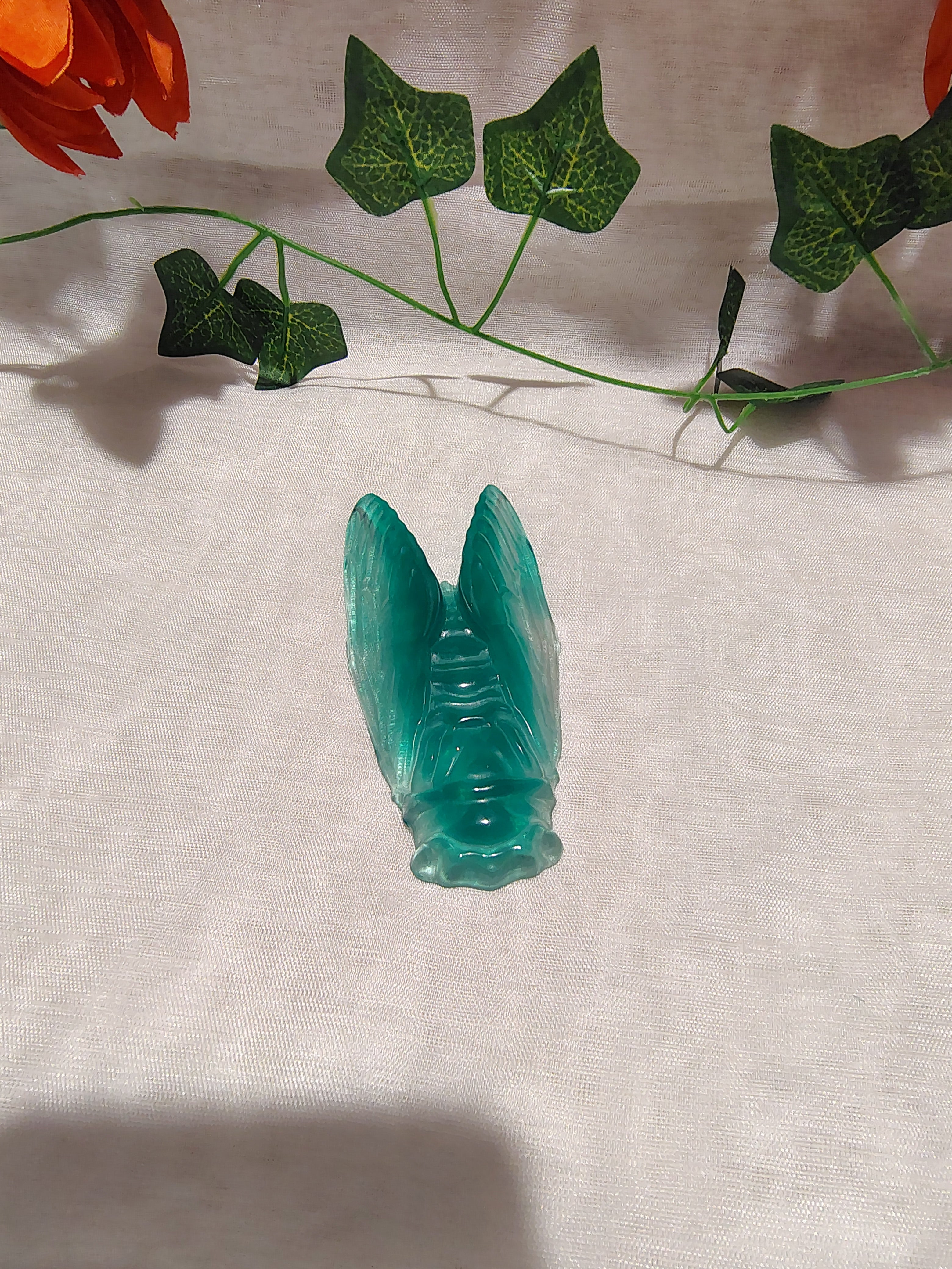 Cigale décorative en résine époxy fait main – Objet de décoration artisanale