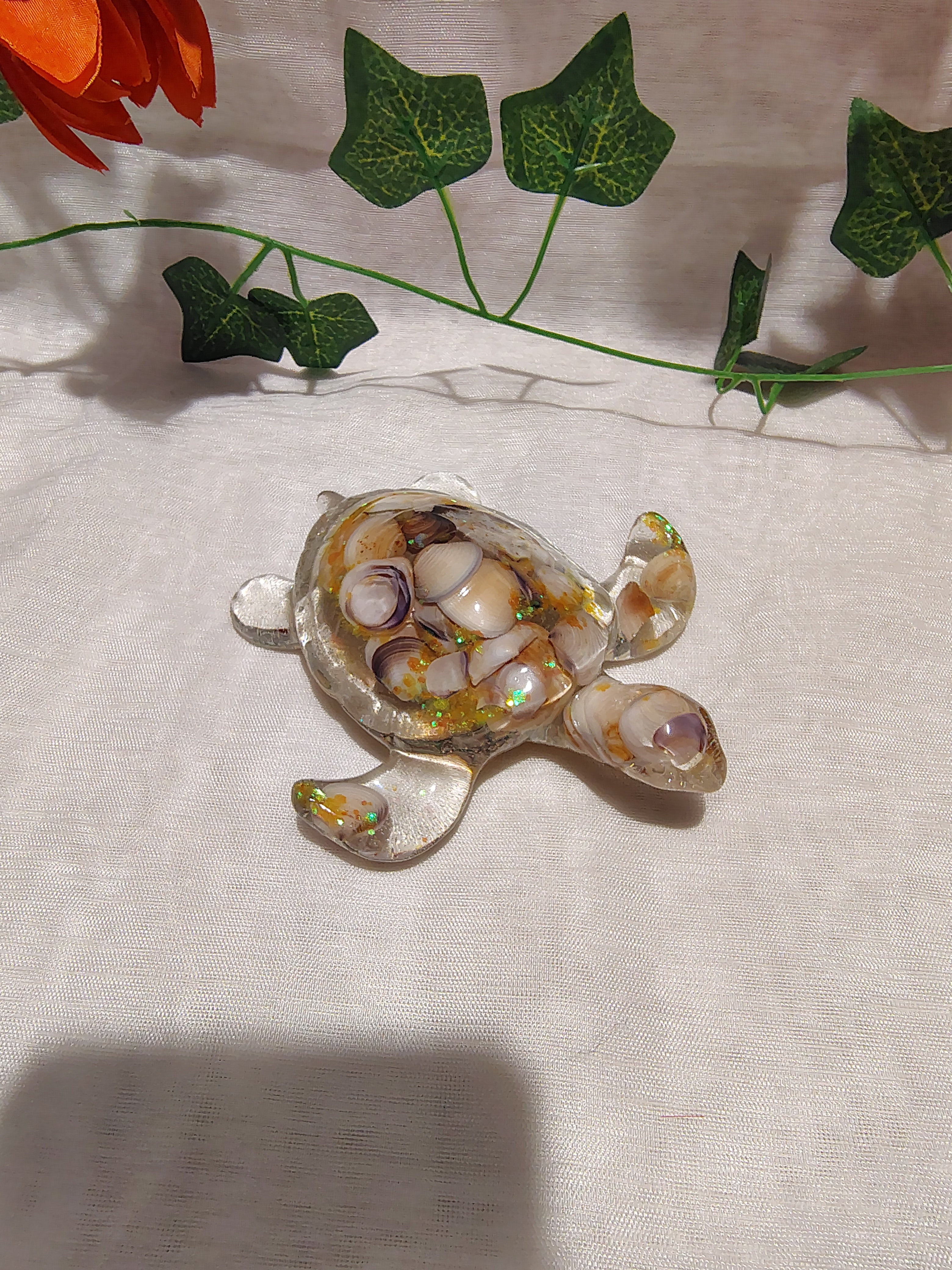 Tortue décorative en résine époxy fait main – Objet de décoration zen et artisanal