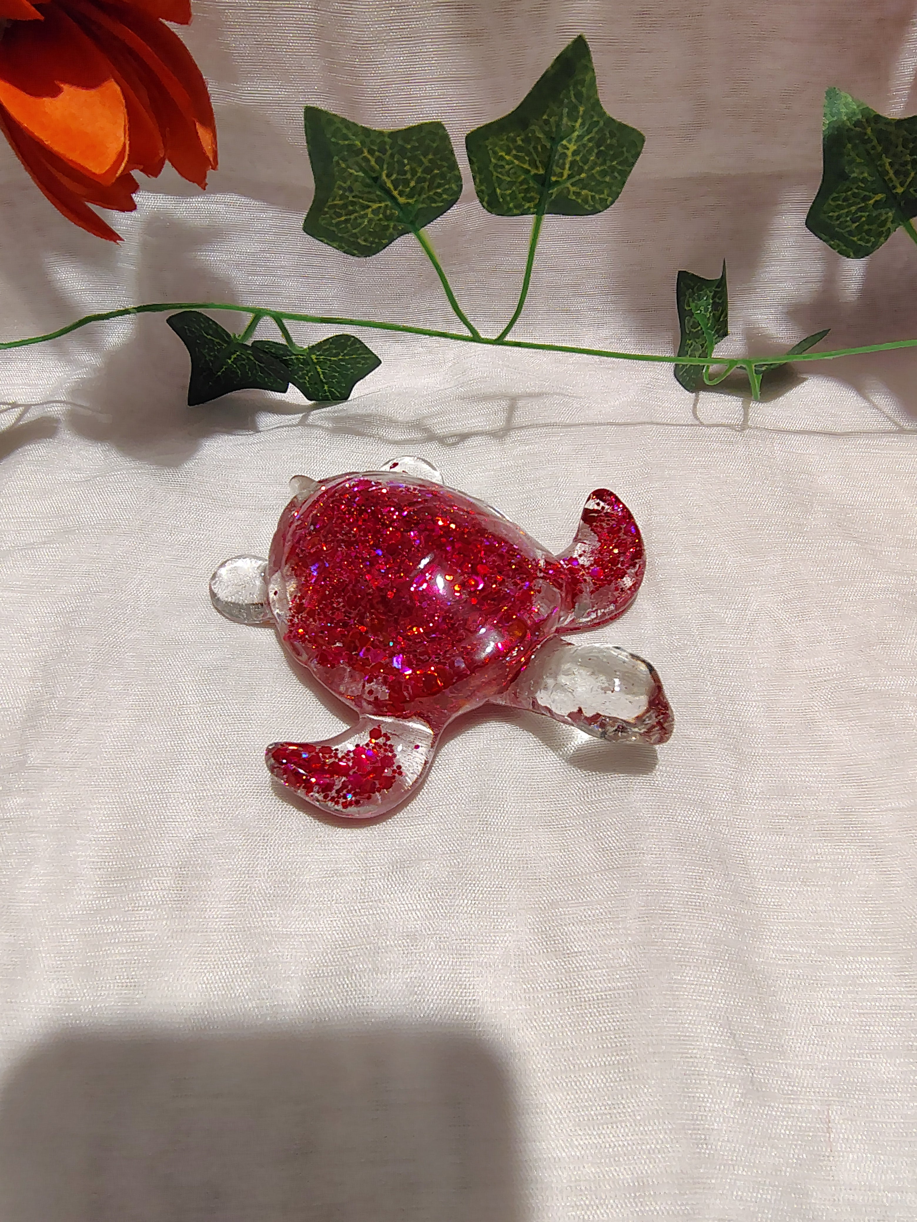 Tortue décorative en résine époxy fait main – Objet de décoration zen et artisanal