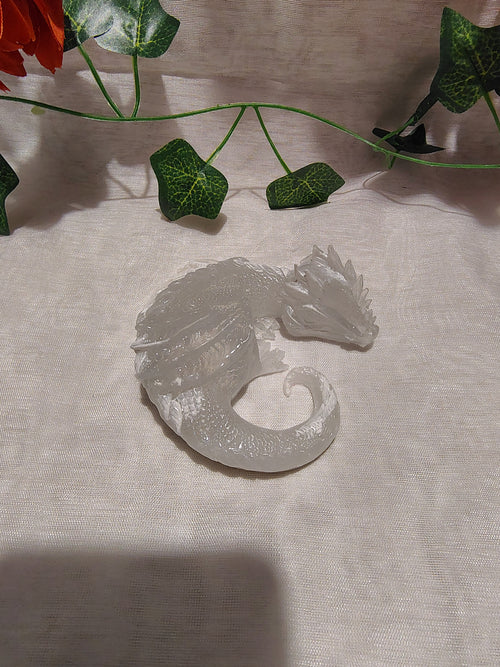 Dragon décoratif en résine époxy fait main – Objet de décoration fantastique artisanal