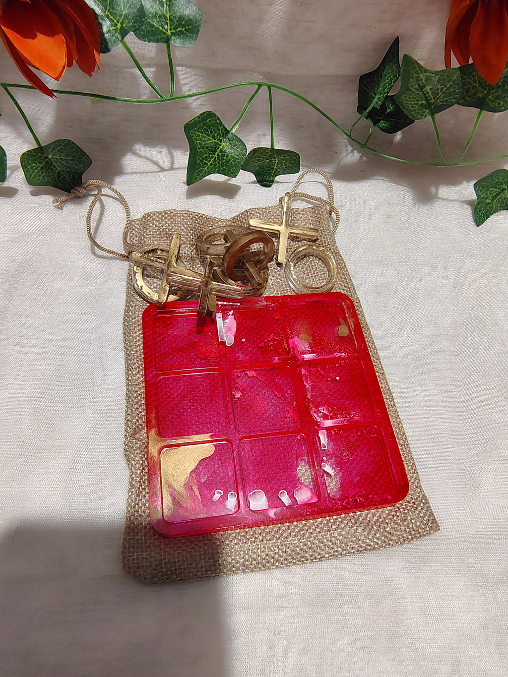 Jeu de Morpion en résine époxy fait main – Jeu décoratif et artisanal