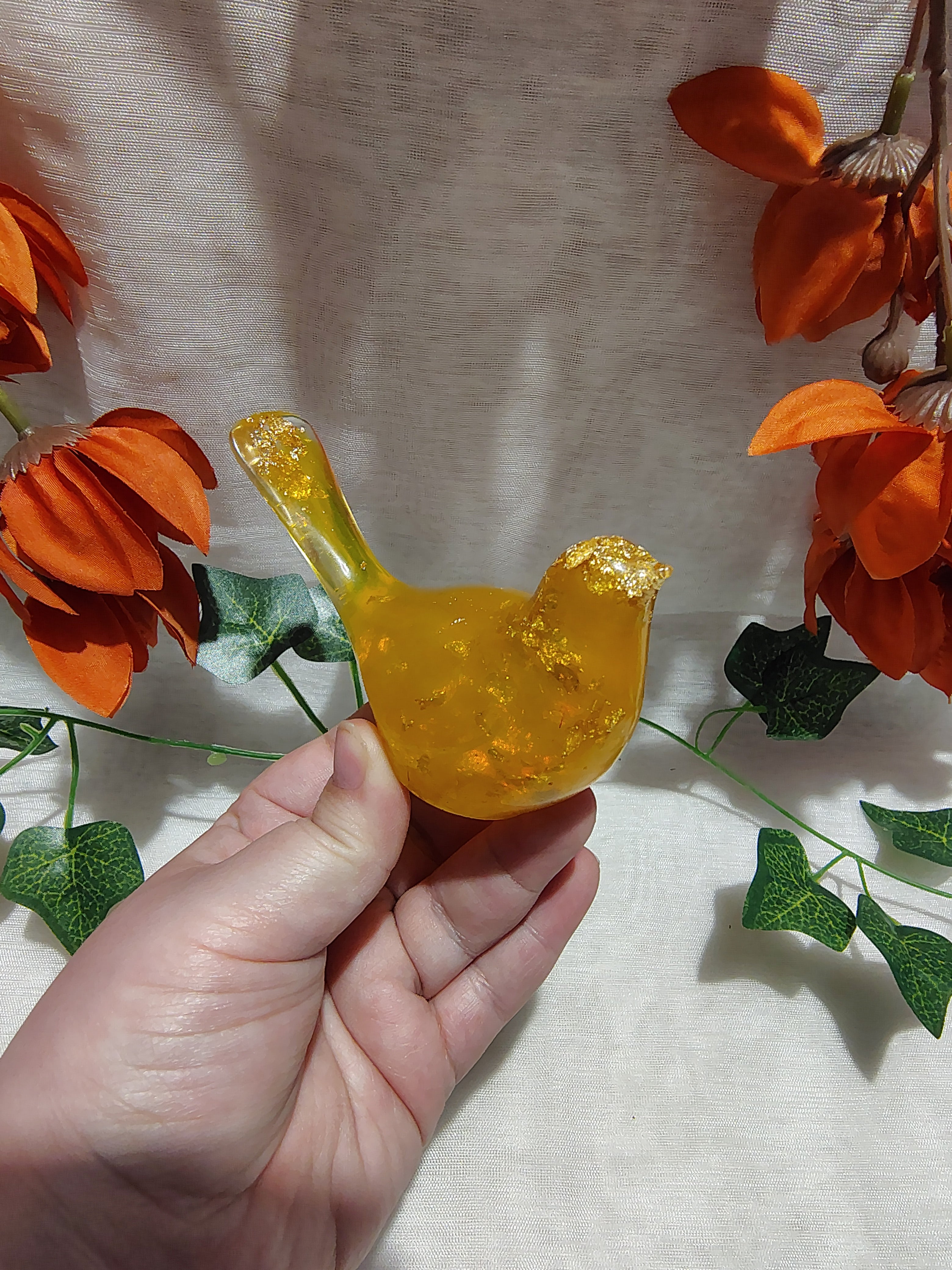 Oiseau décoratif en résine époxy fait main – Objet de décoration artisanale