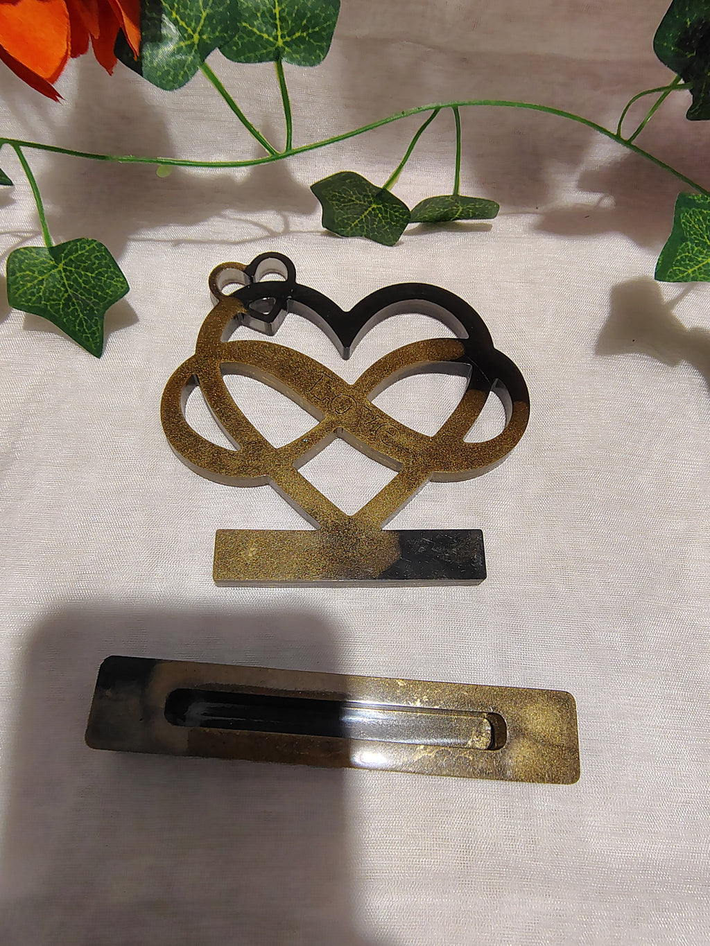 Cœur décoratif en résine époxy fait main – Objet de décoration artisanal