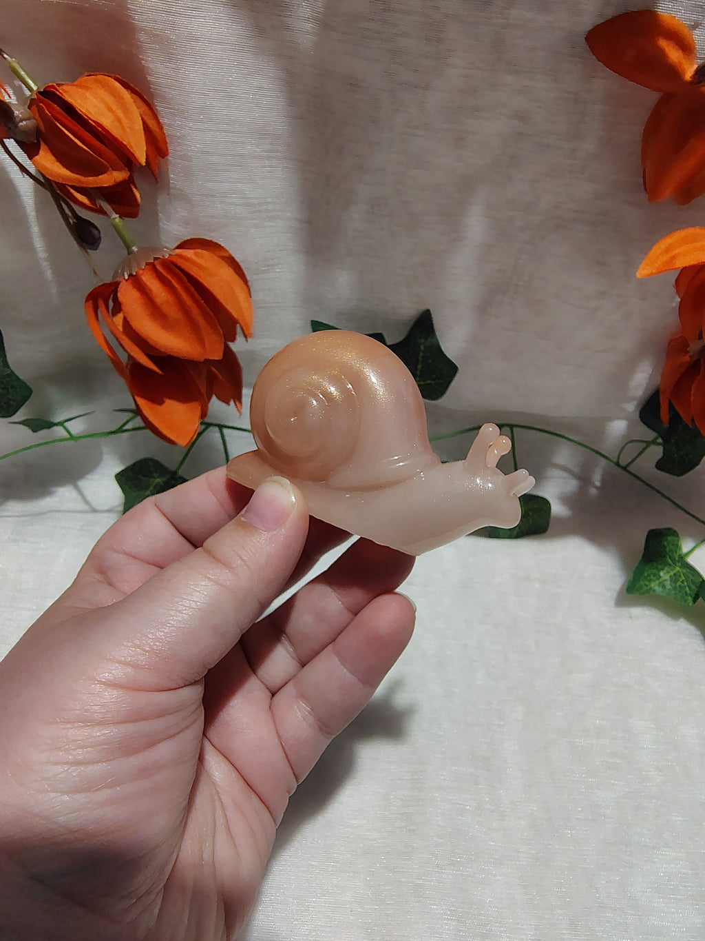 Escargot décoratif en résine époxy fait main – Objet de décoration artisanal