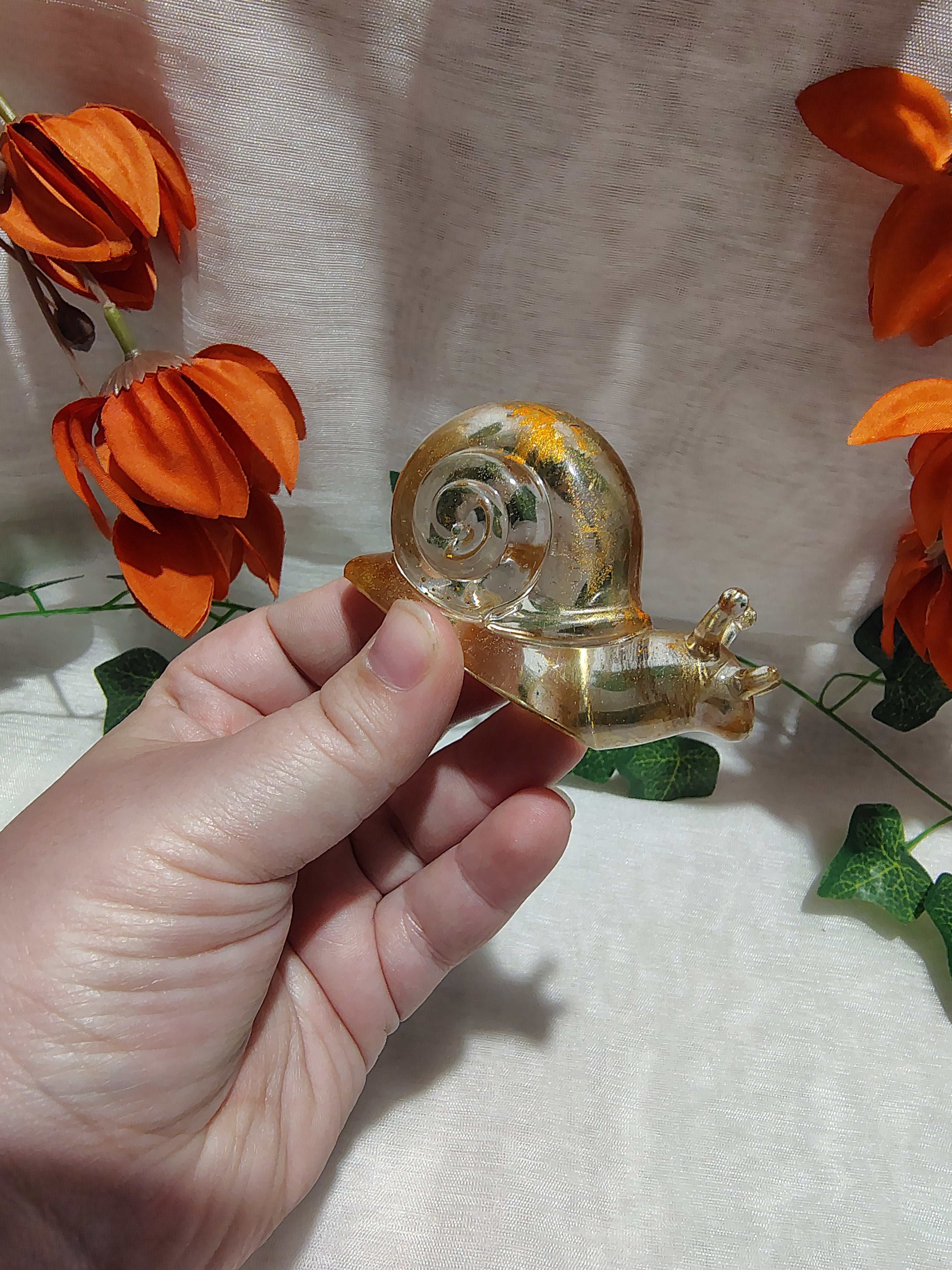 Escargot décoratif en résine époxy fait main – Objet de décoration artisanal