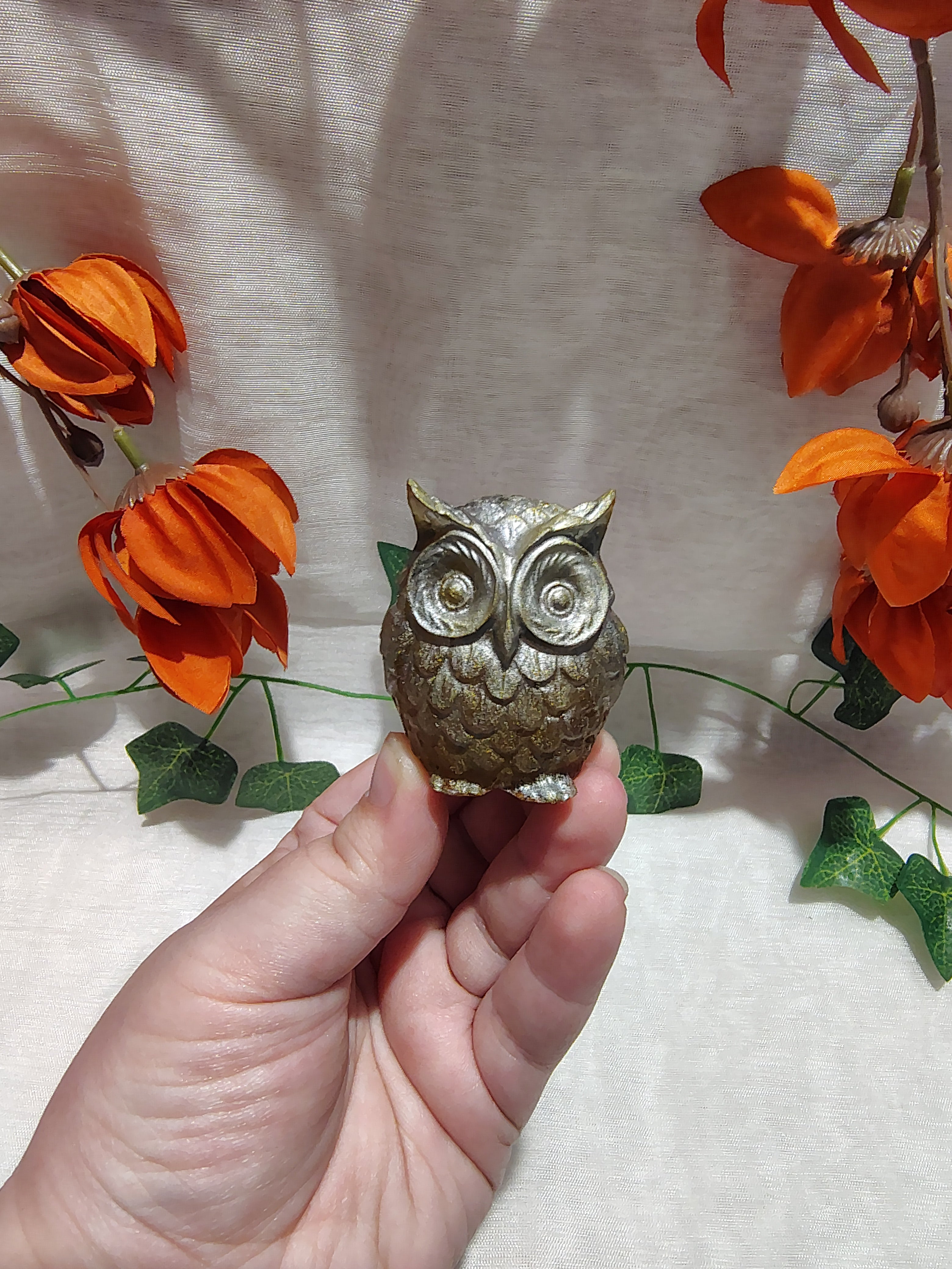 Hibou décoratif en résine époxy fait main – Objet de décoration artisanal