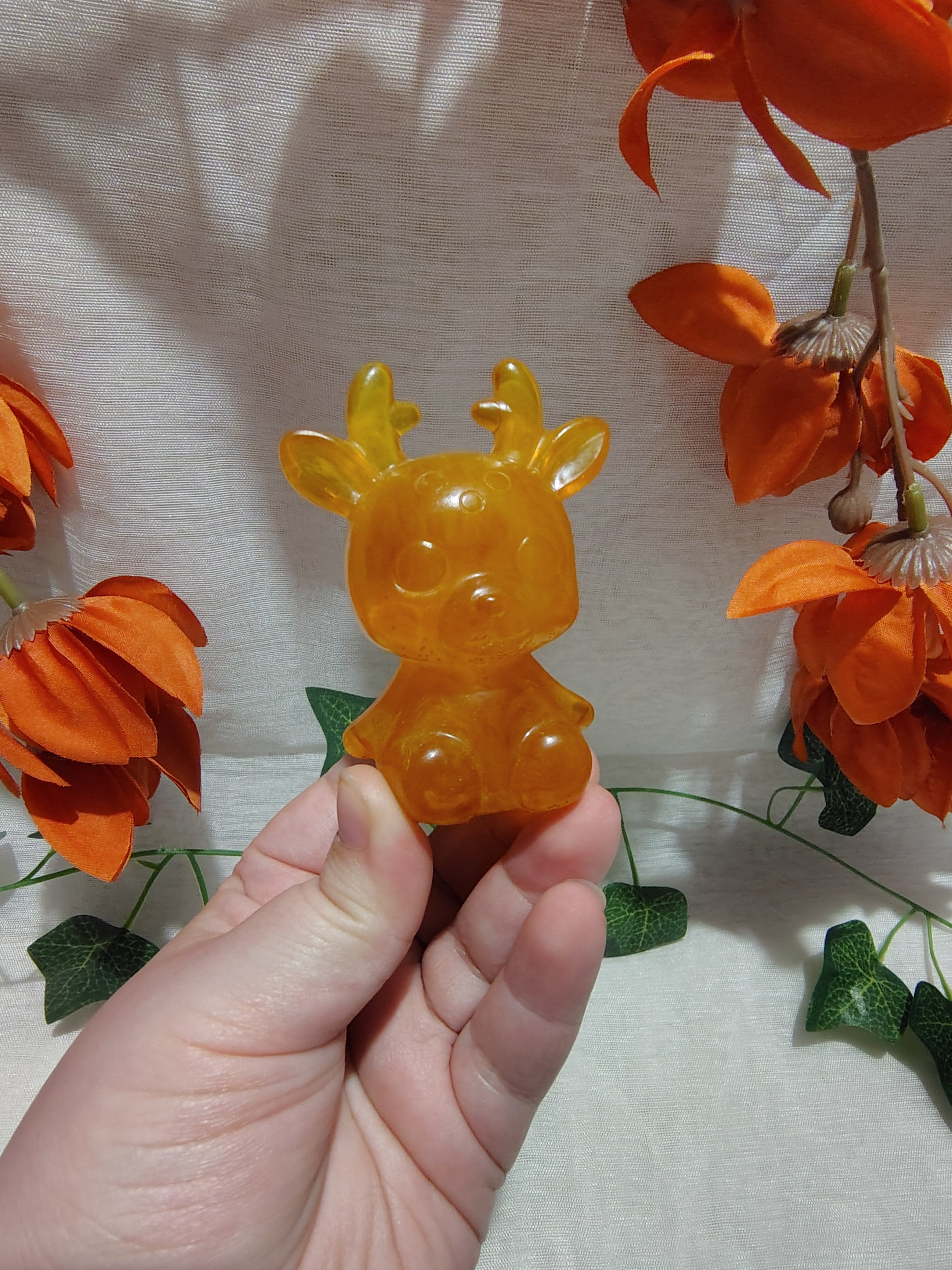 Renne décoratif en résine époxy fait main – Objet de décoration artisanal