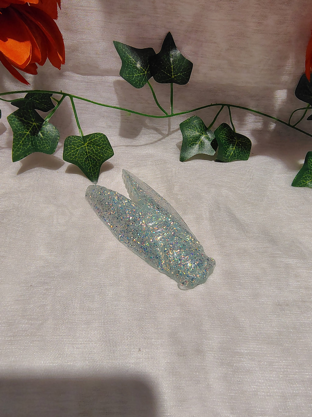 Cigale décorative en résine époxy fait main – Objet de décoration artisanale