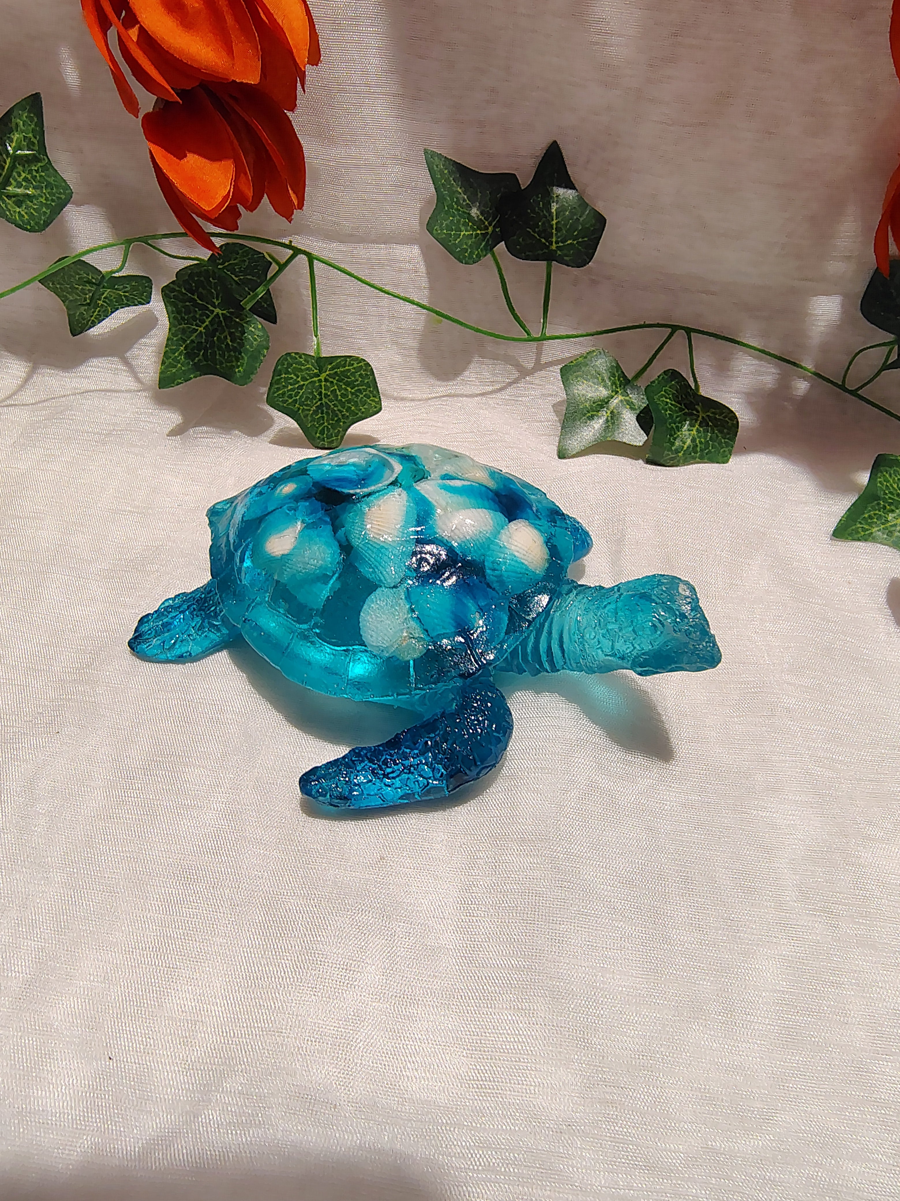 Tortue décorative en résine époxy fait main – Objet de décoration artisanale