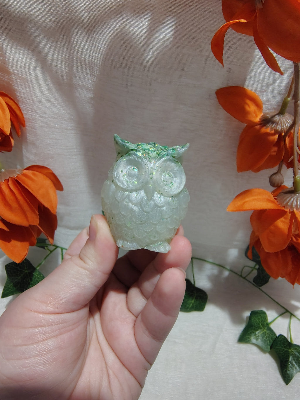 Hibou décoratif en résine époxy fait main – Objet de décoration artisanal