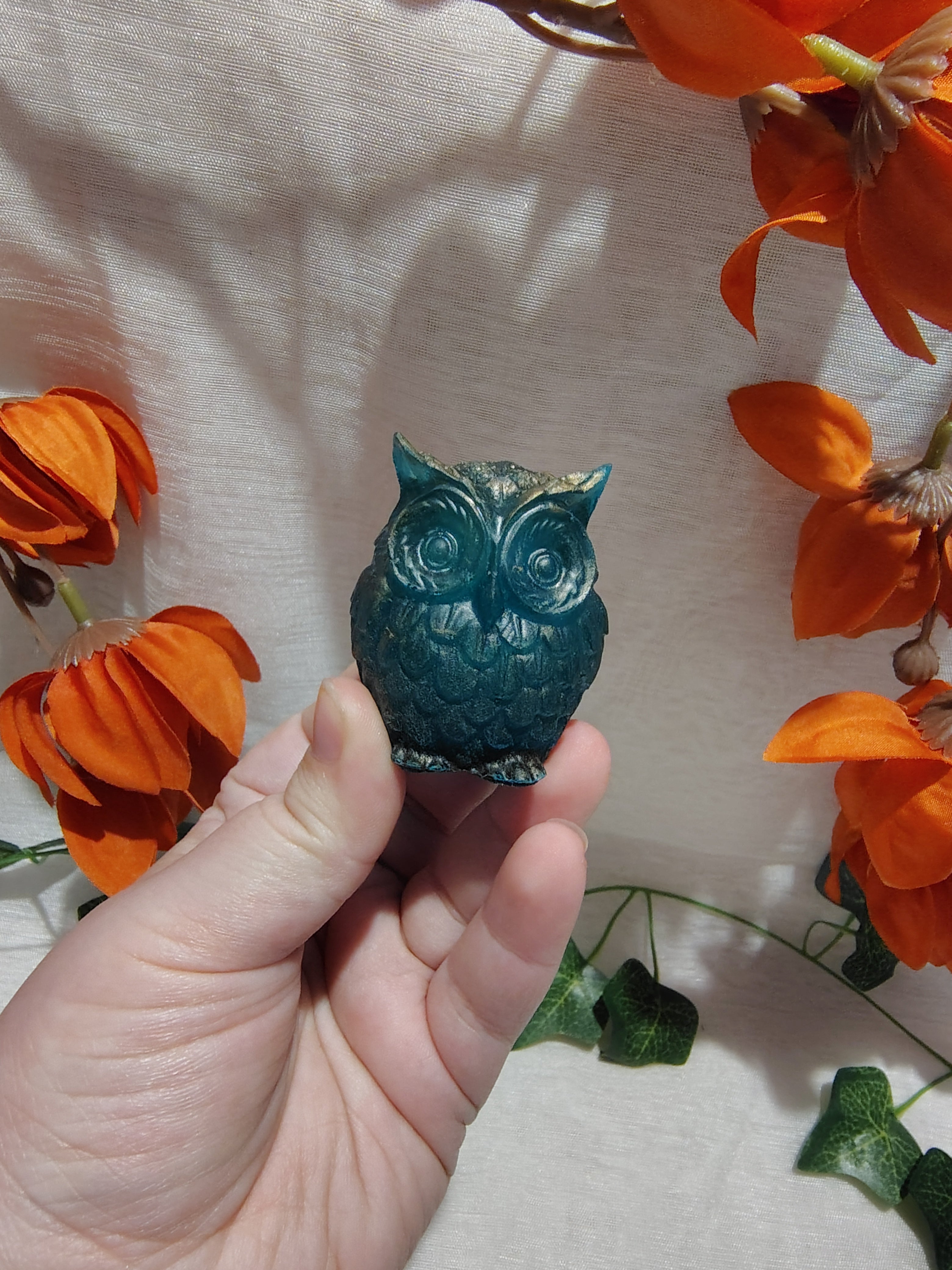 Hibou décoratif en résine époxy fait main – Objet de décoration artisanal