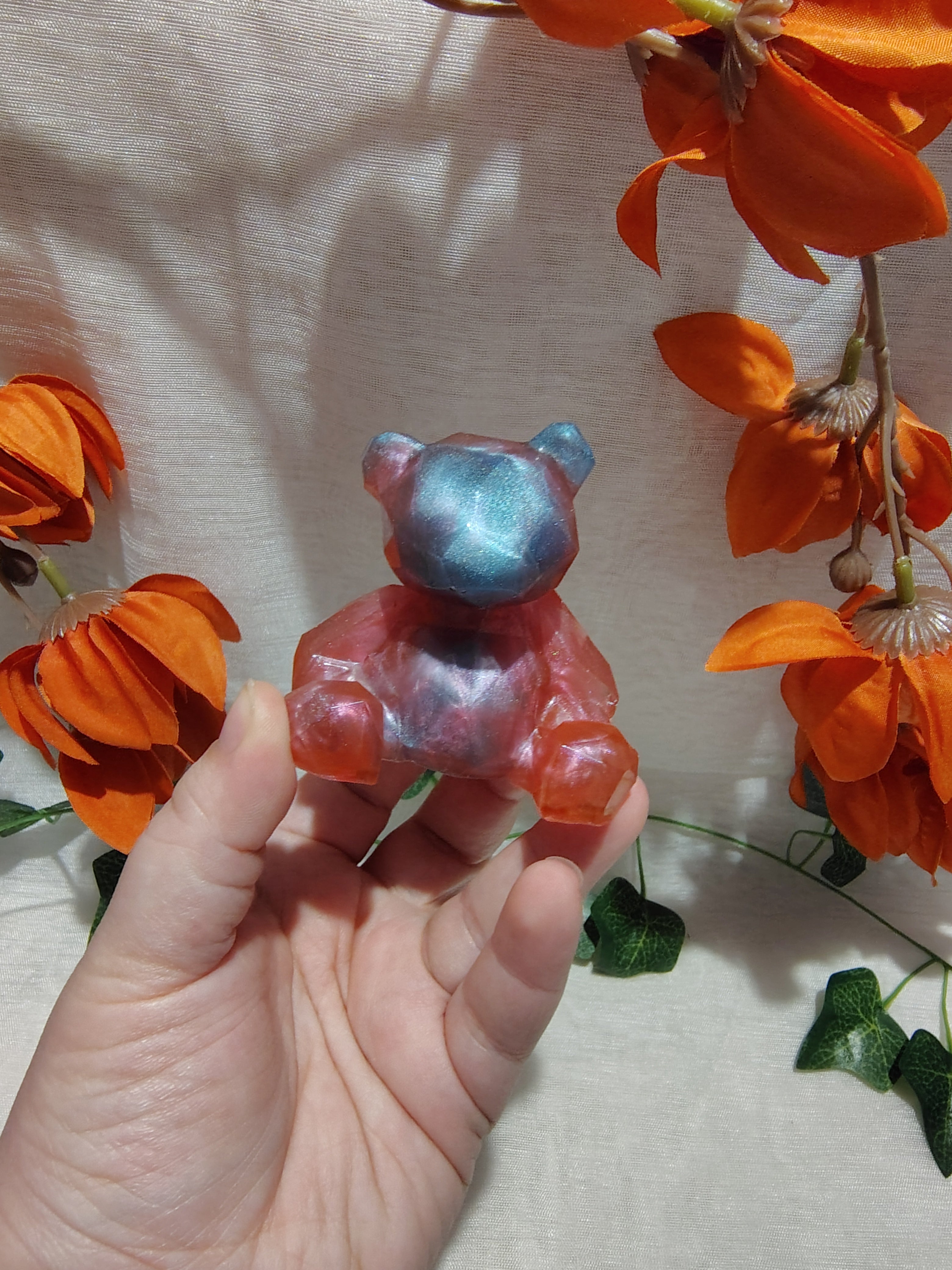 Ours décoratif en résine époxy fait main – Objet de décoration artisanal