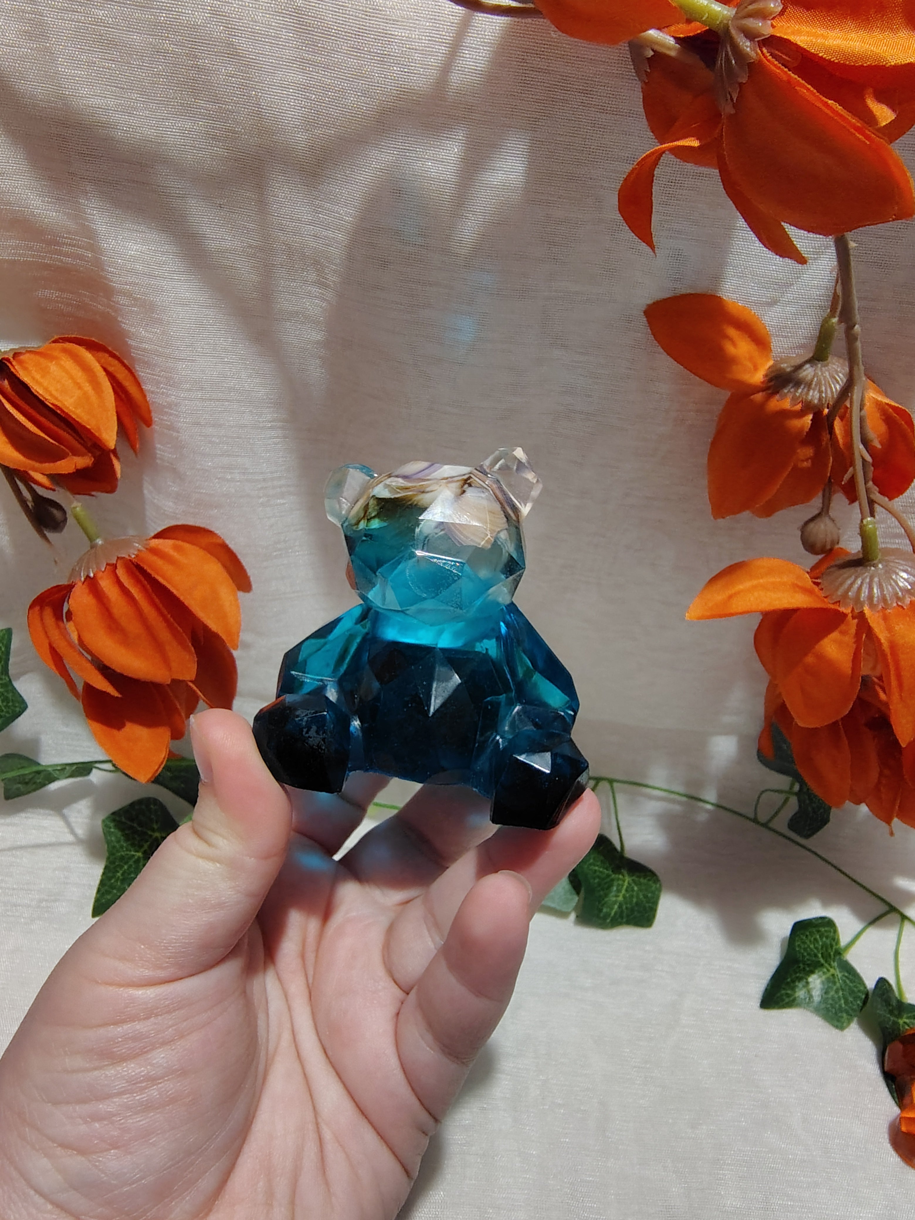 Ours décoratif en résine époxy fait main – Objet de décoration artisanal