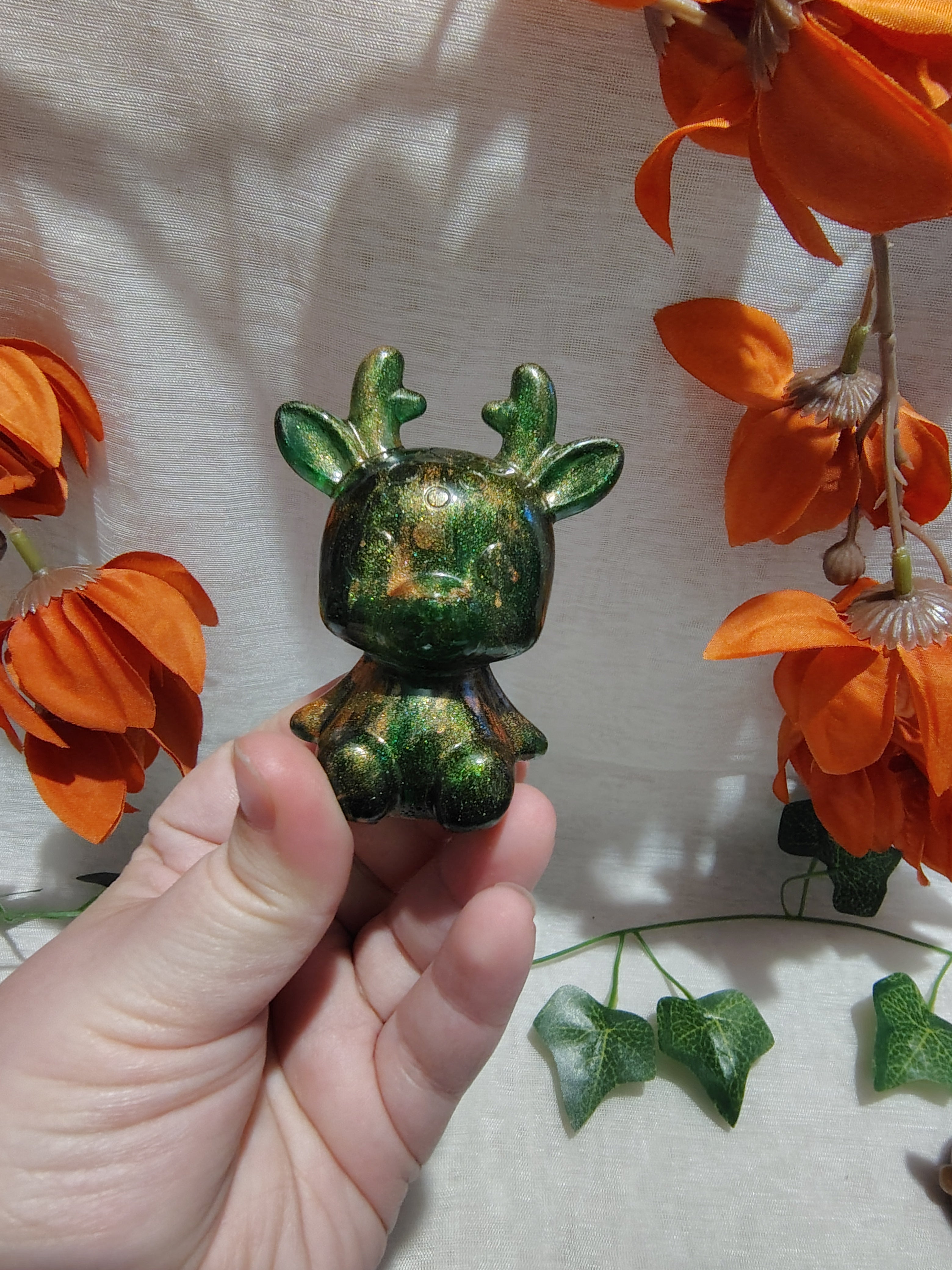 Renne décoratif en résine époxy fait main – Objet de décoration artisanal