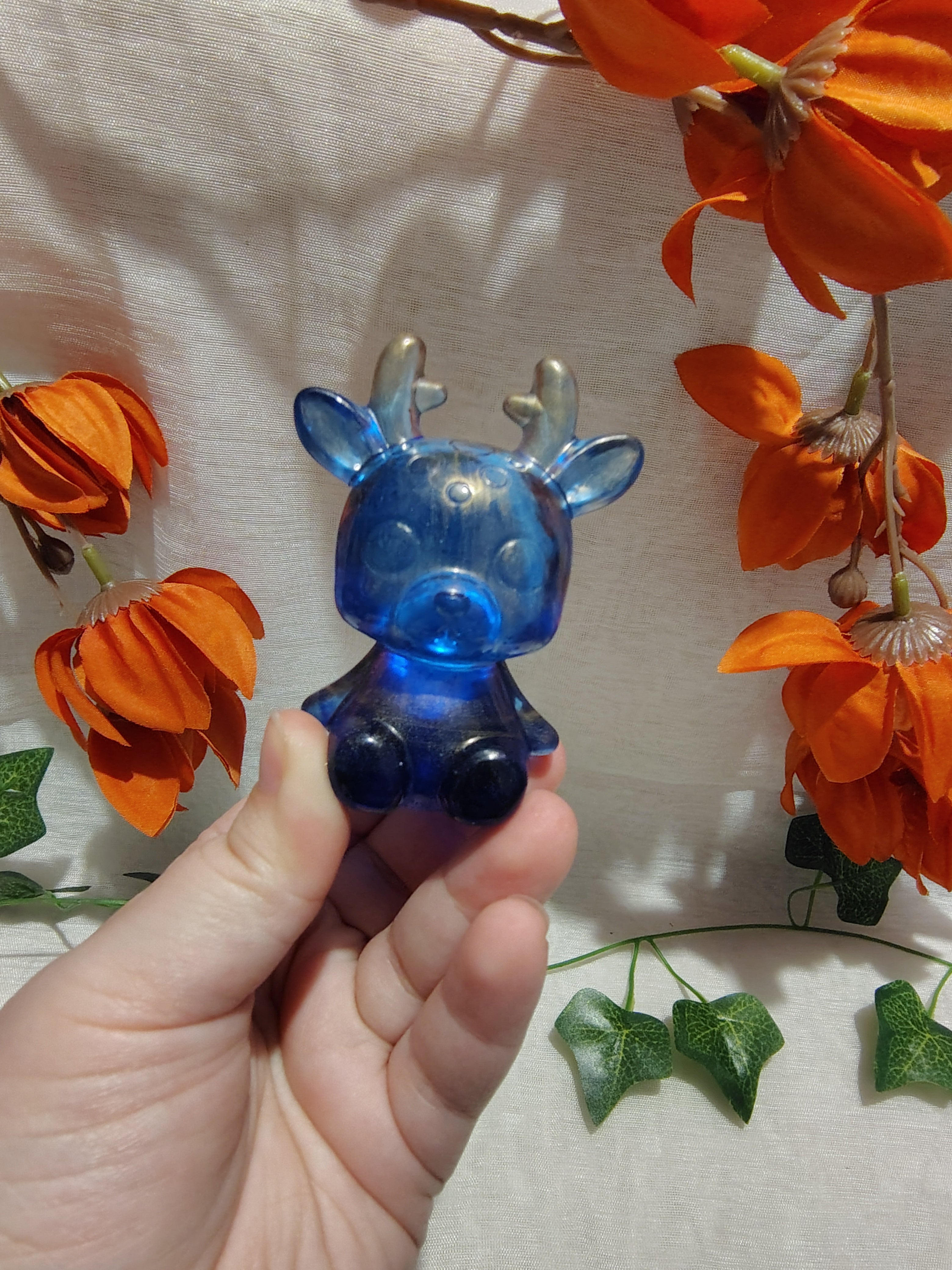 Renne décoratif en résine époxy fait main – Objet de décoration artisanal