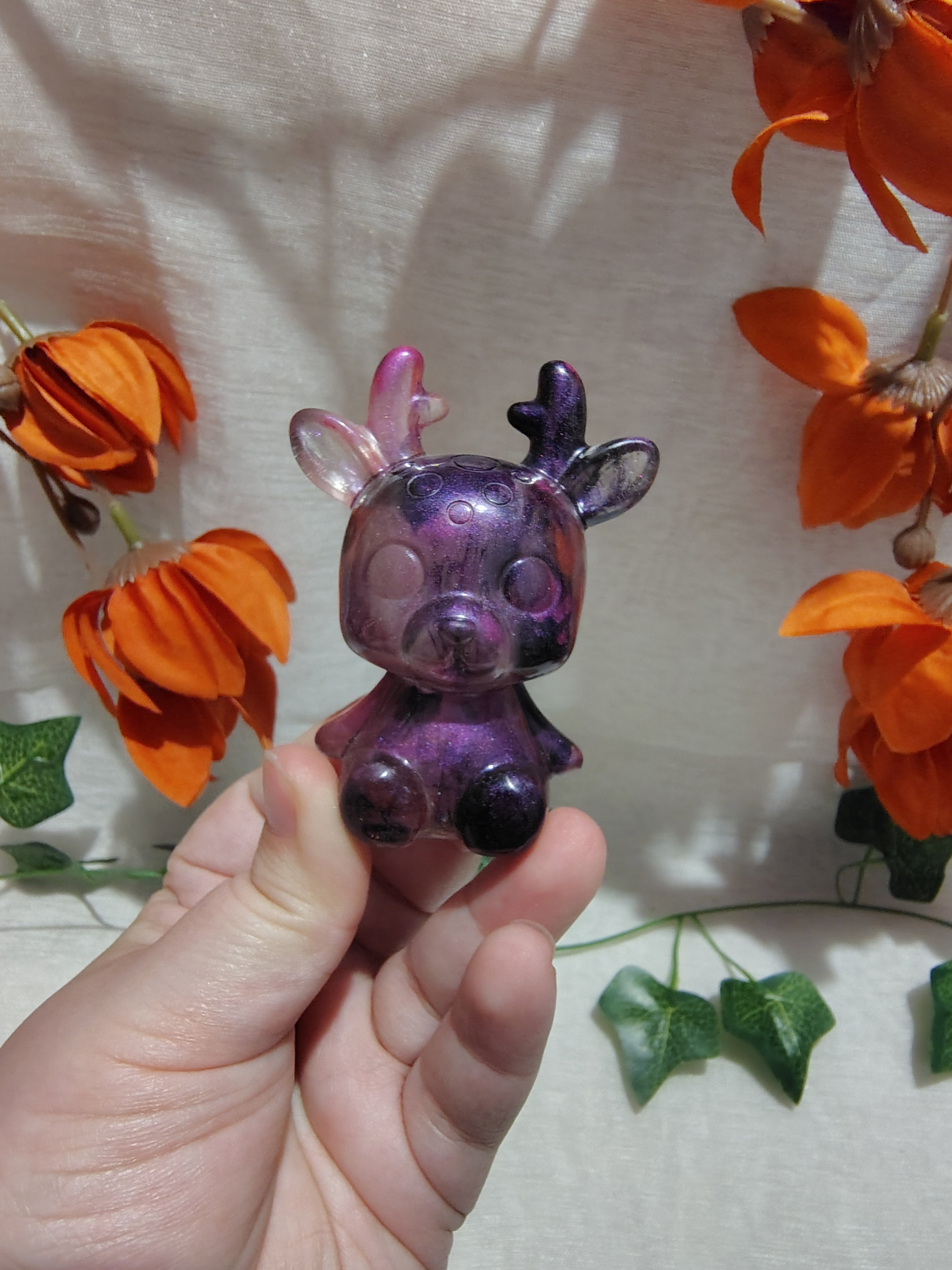 Renne décoratif en résine époxy fait main – Objet de décoration artisanal