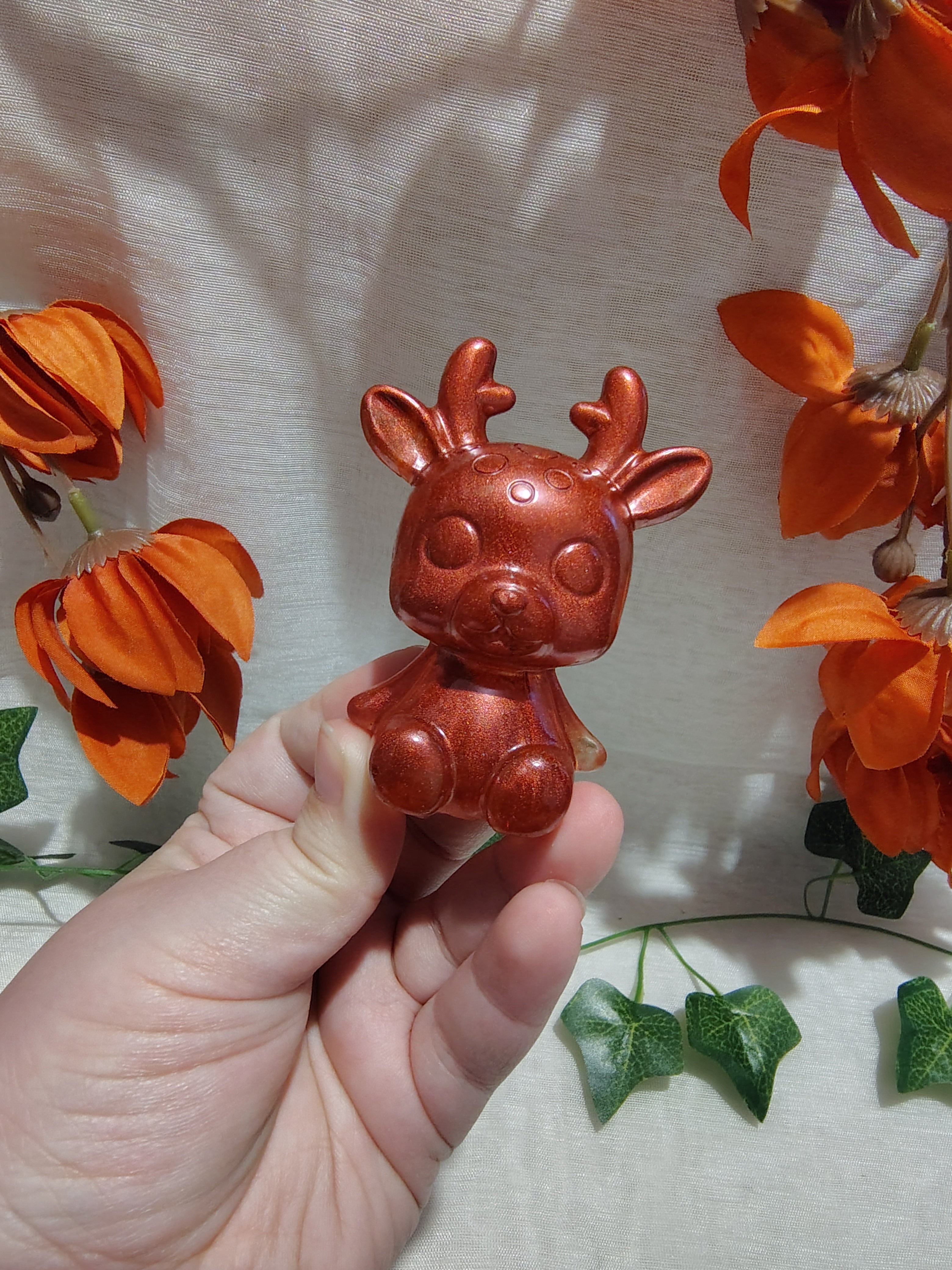 Renne décoratif en résine époxy fait main – Objet de décoration artisanal