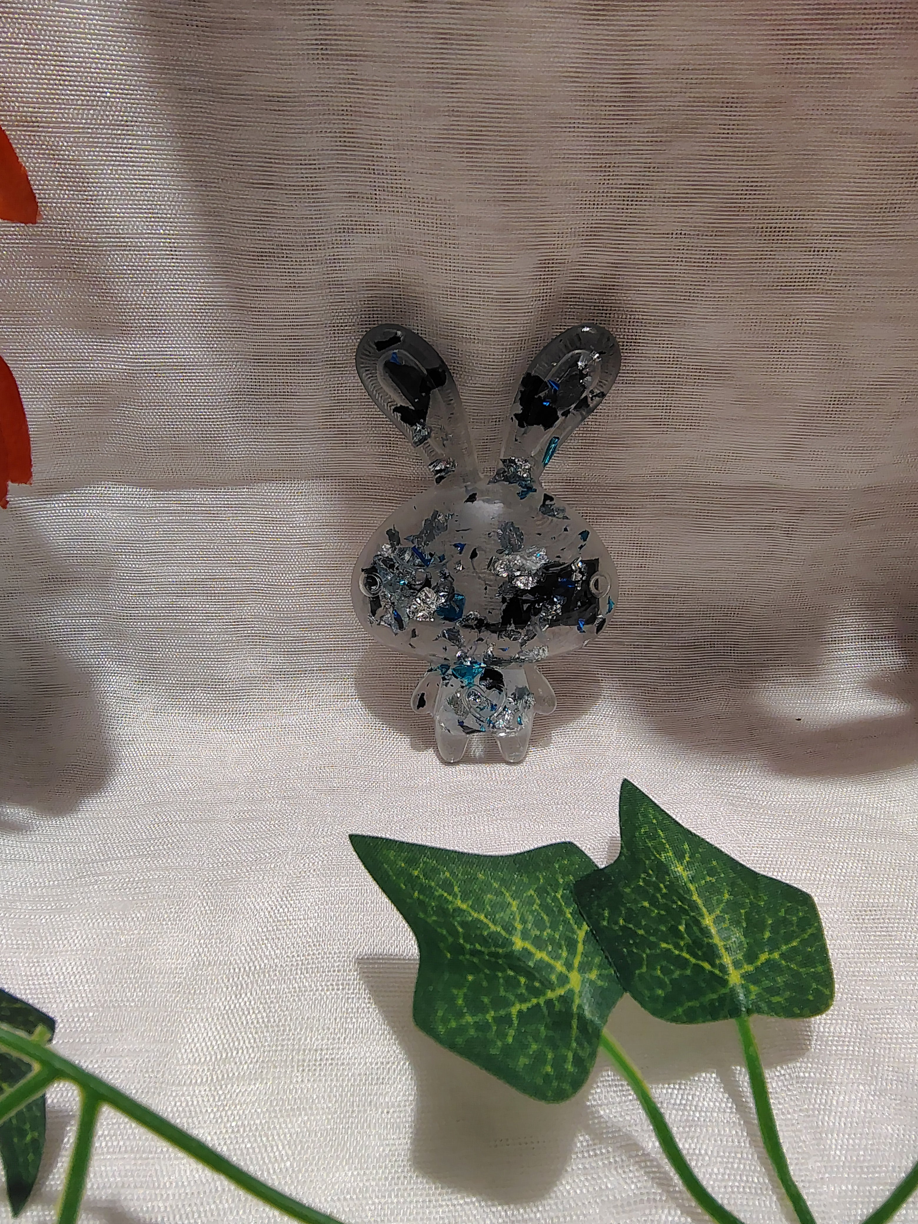 Magnet frigo lapin en résine époxy fait main – Accessoire décoratif original