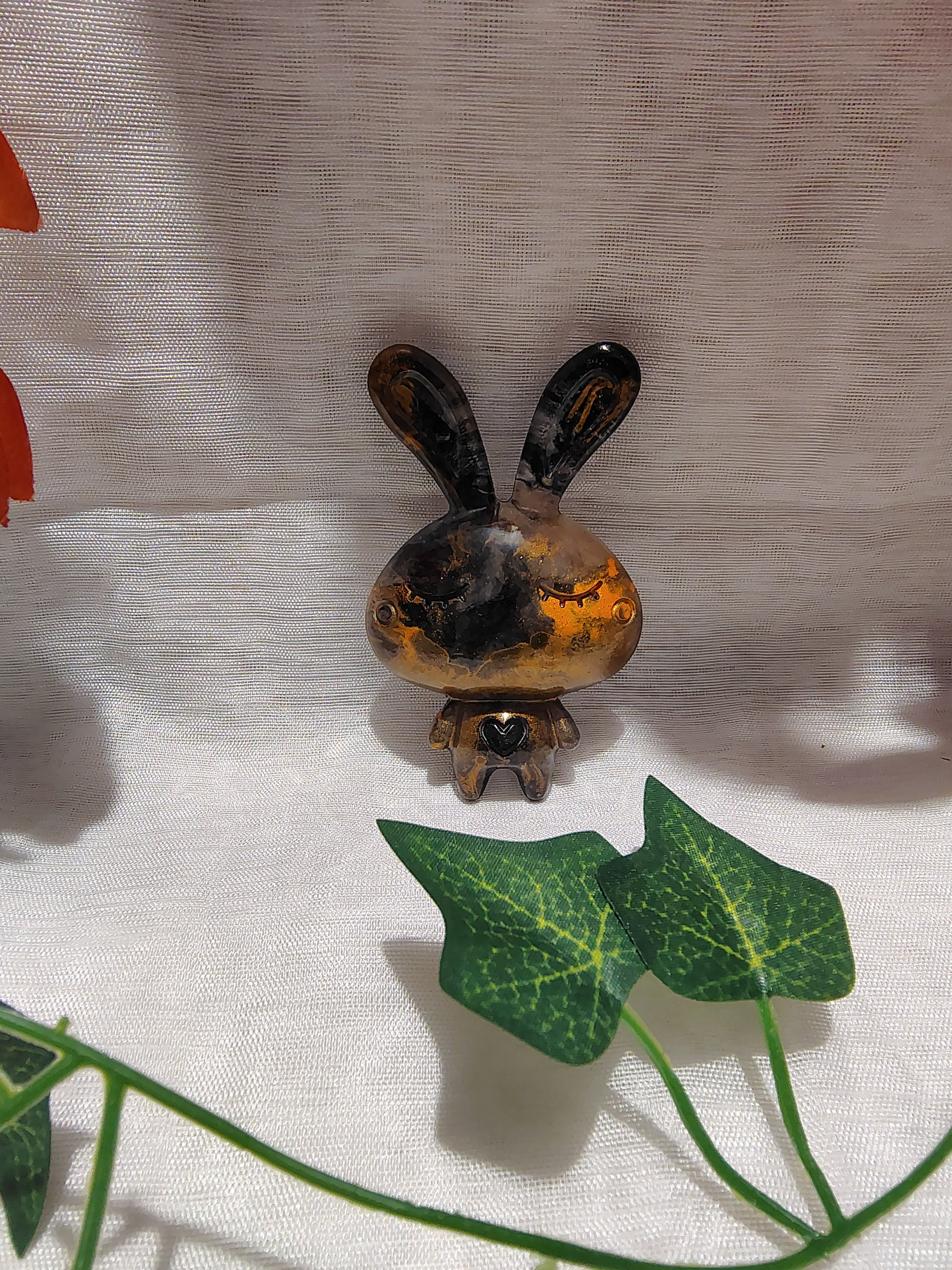 Magnet frigo lapin en résine époxy fait main – Accessoire décoratif original