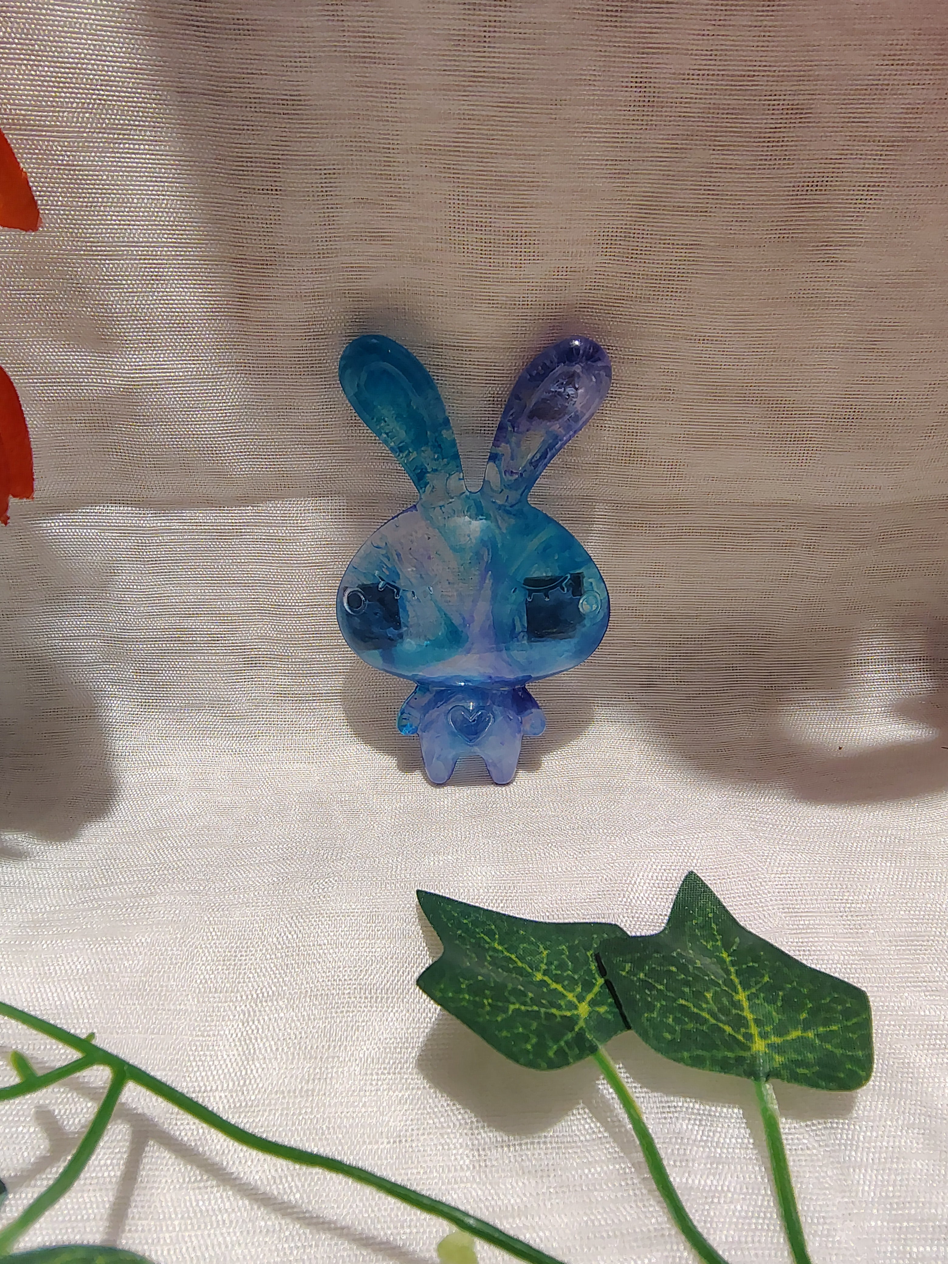 Magnet frigo lapin en résine époxy fait main – Accessoire décoratif original