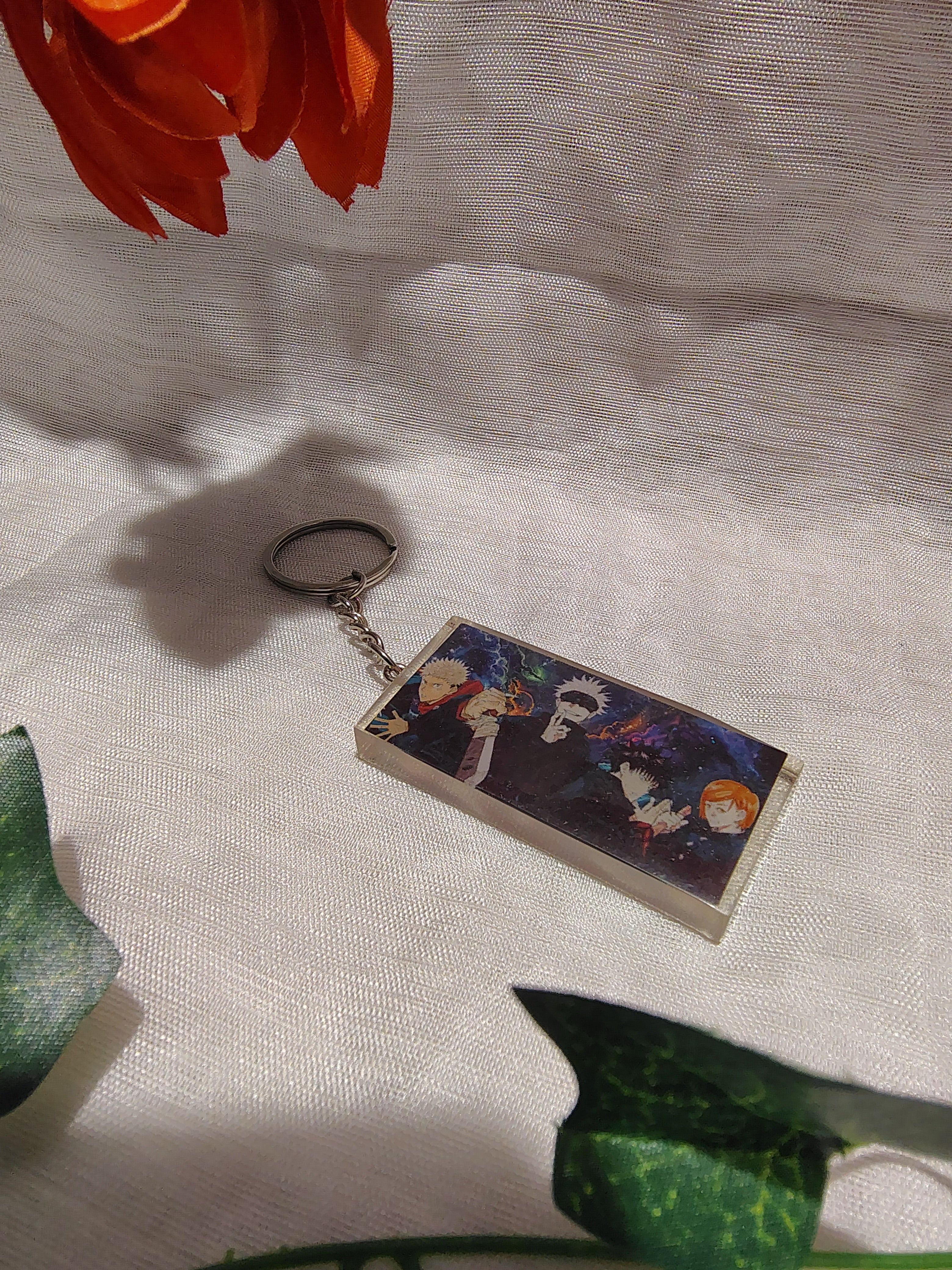 Porte-clés Manga / Anime en résine époxy fait main – Accessoire geek artisanal