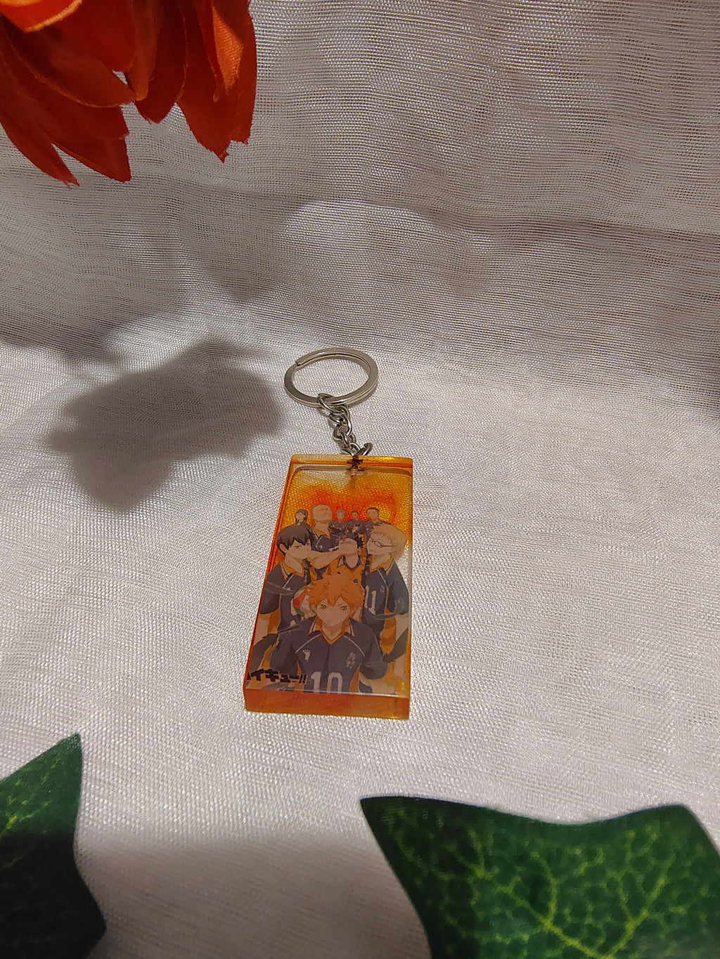 Porte-clés Manga / Anime en résine époxy fait main – Accessoire geek artisanal