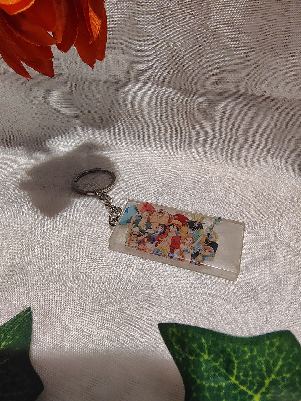 Porte-clés Manga / Anime en résine époxy fait main – Accessoire geek artisanal