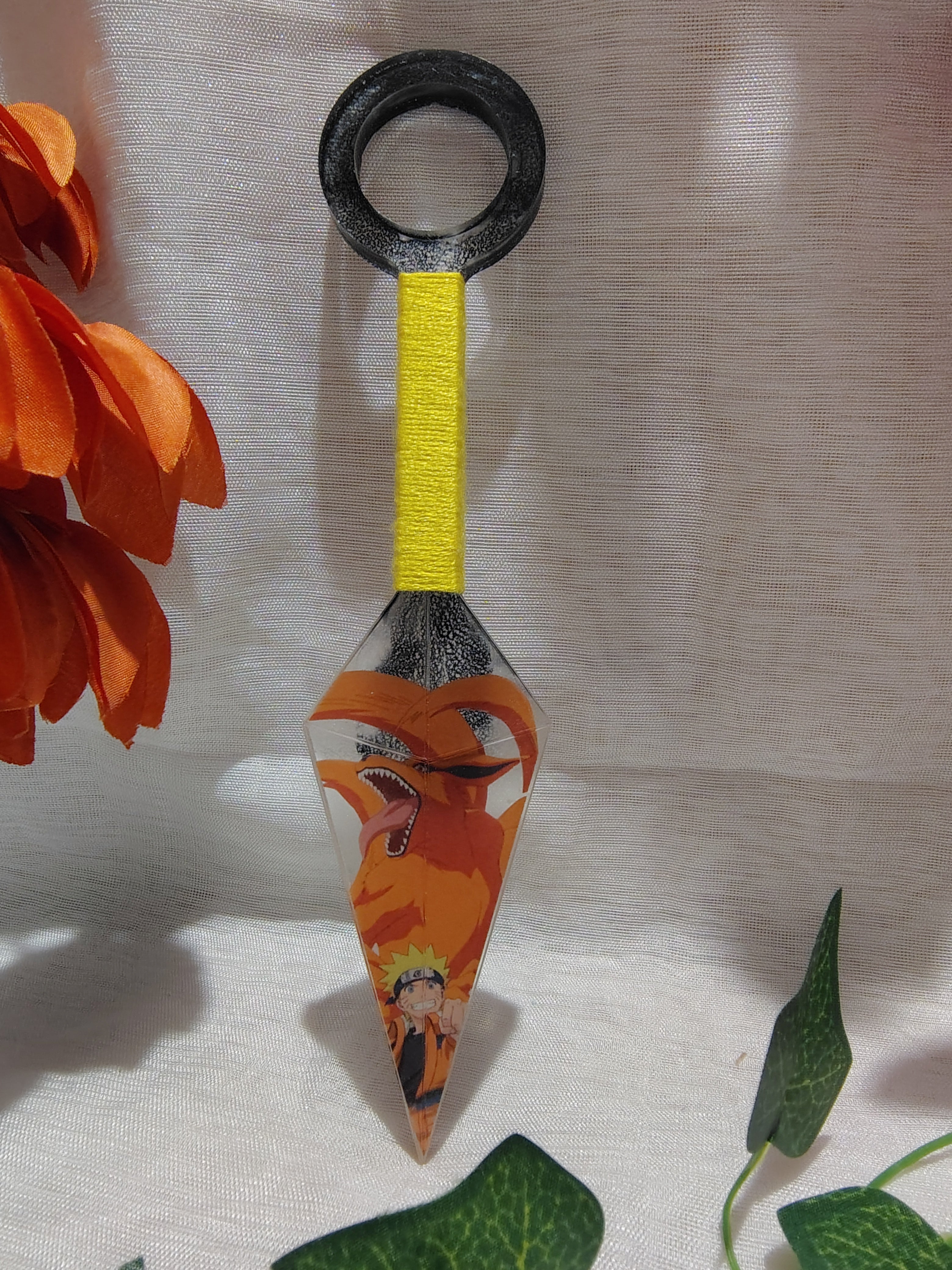 Kunai Manga en Résine Époxy Fait Main – Objet de Décoration Geek & Anime