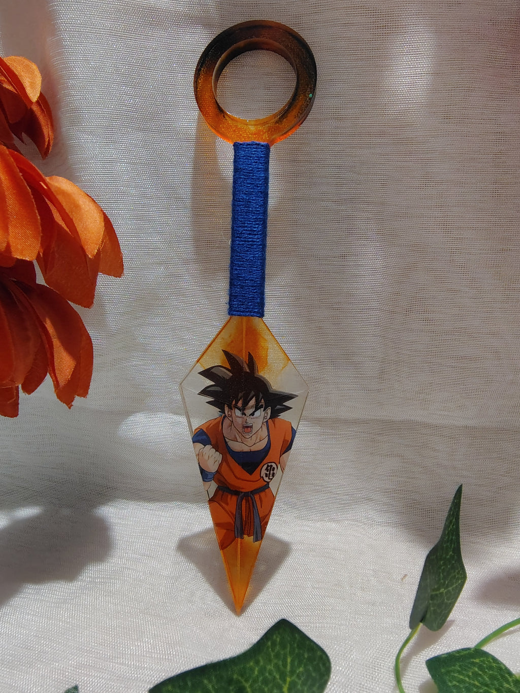Kunai Manga en Résine Époxy Fait Main – Objet de Décoration Geek & Anime
