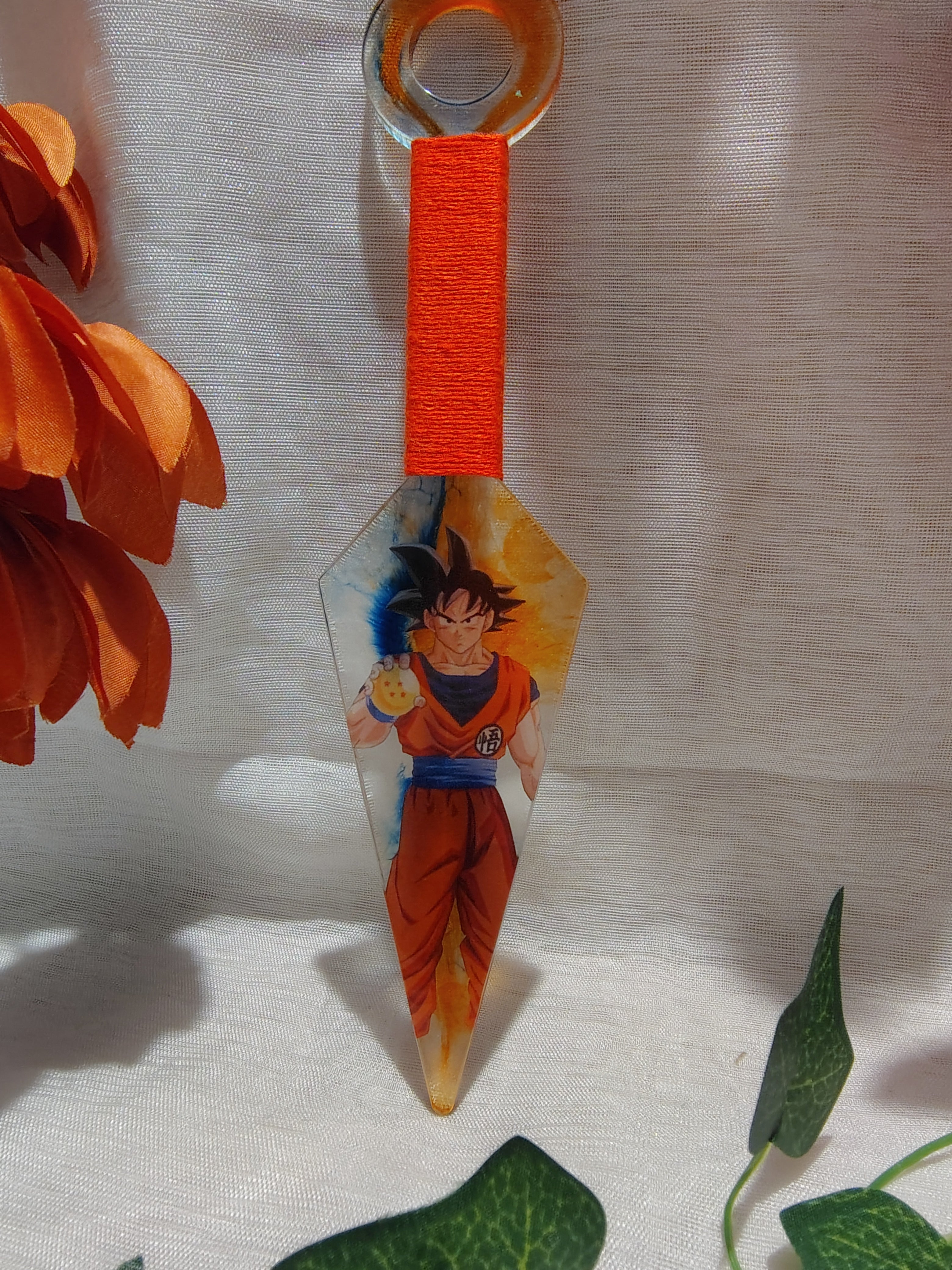 Kunai Manga en Résine Époxy Fait Main – Objet de Décoration Geek & Anime