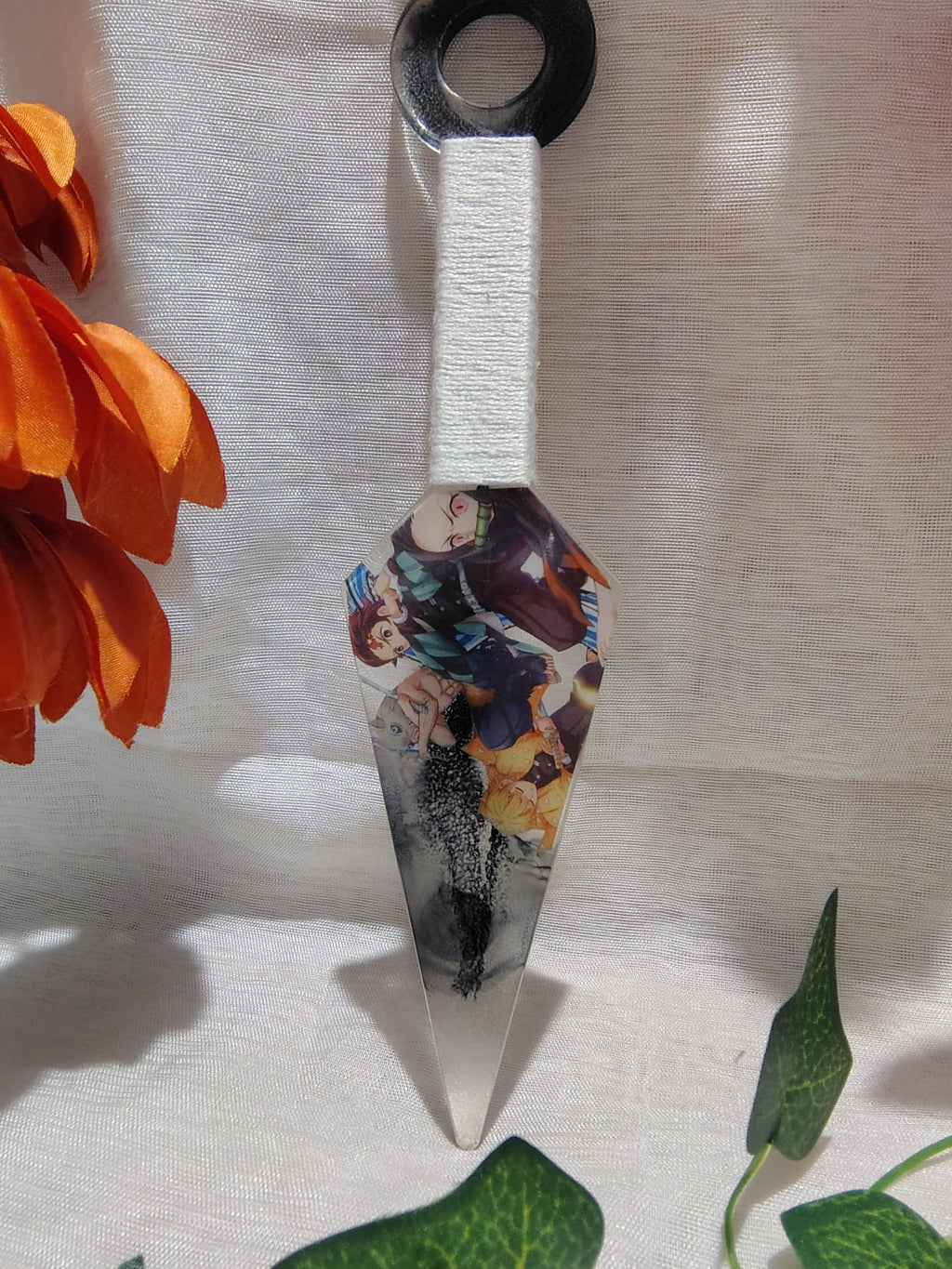 Kunai Manga en Résine Époxy Fait Main – Objet de Décoration Geek & Anime