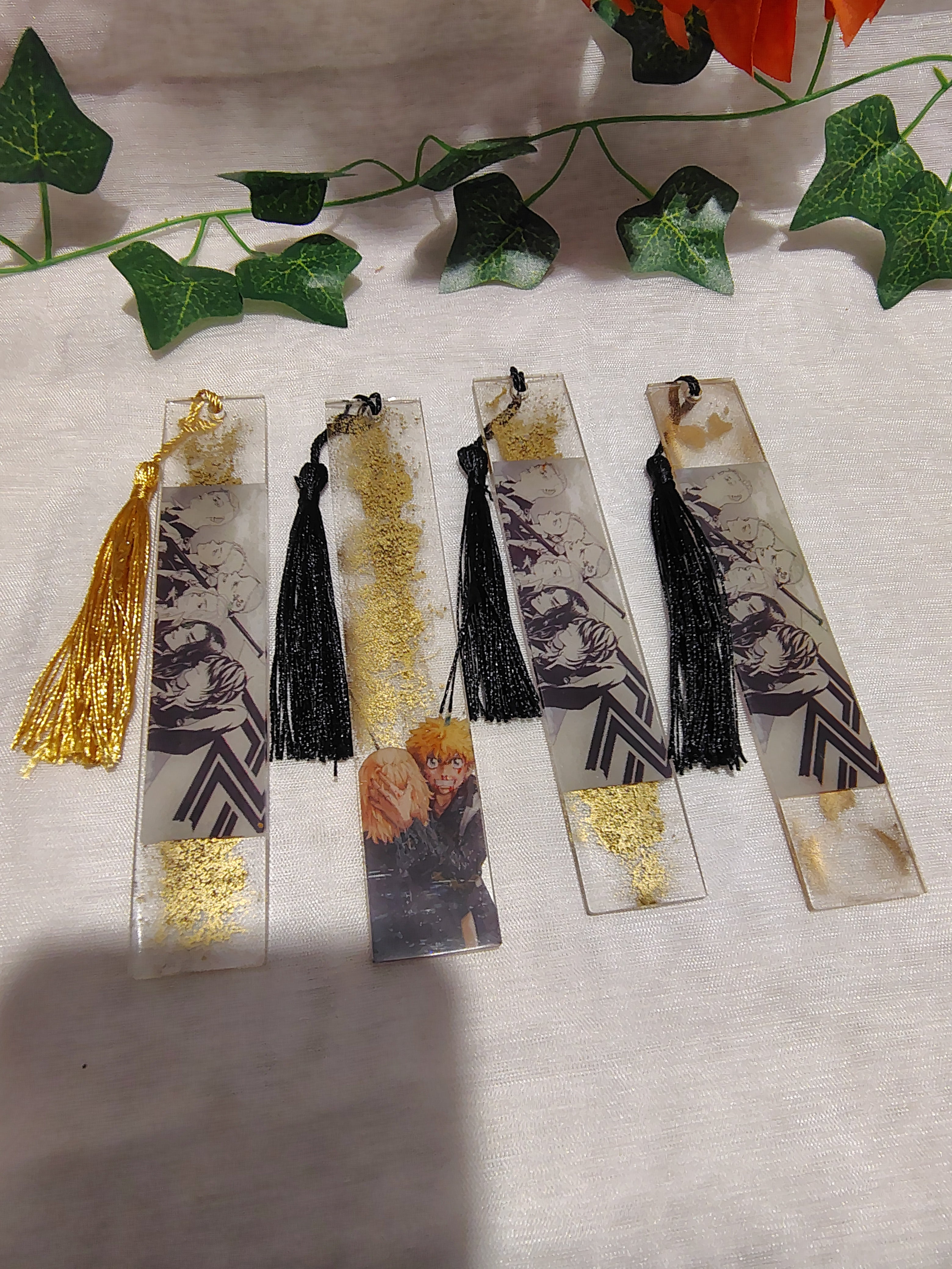 Marque-pages Manga / Anime en Résine Époxy Fait Main – Accessoire de Lecture Geek