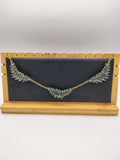 Collier Feuille en résine époxy fait main – Bijou nature artisanal