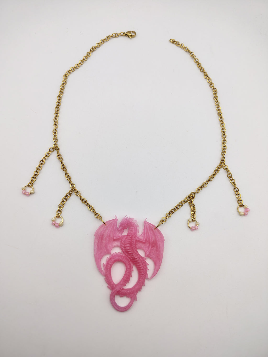 Collier Dragon en résine époxy fait main – Bijou fantasy artisanal