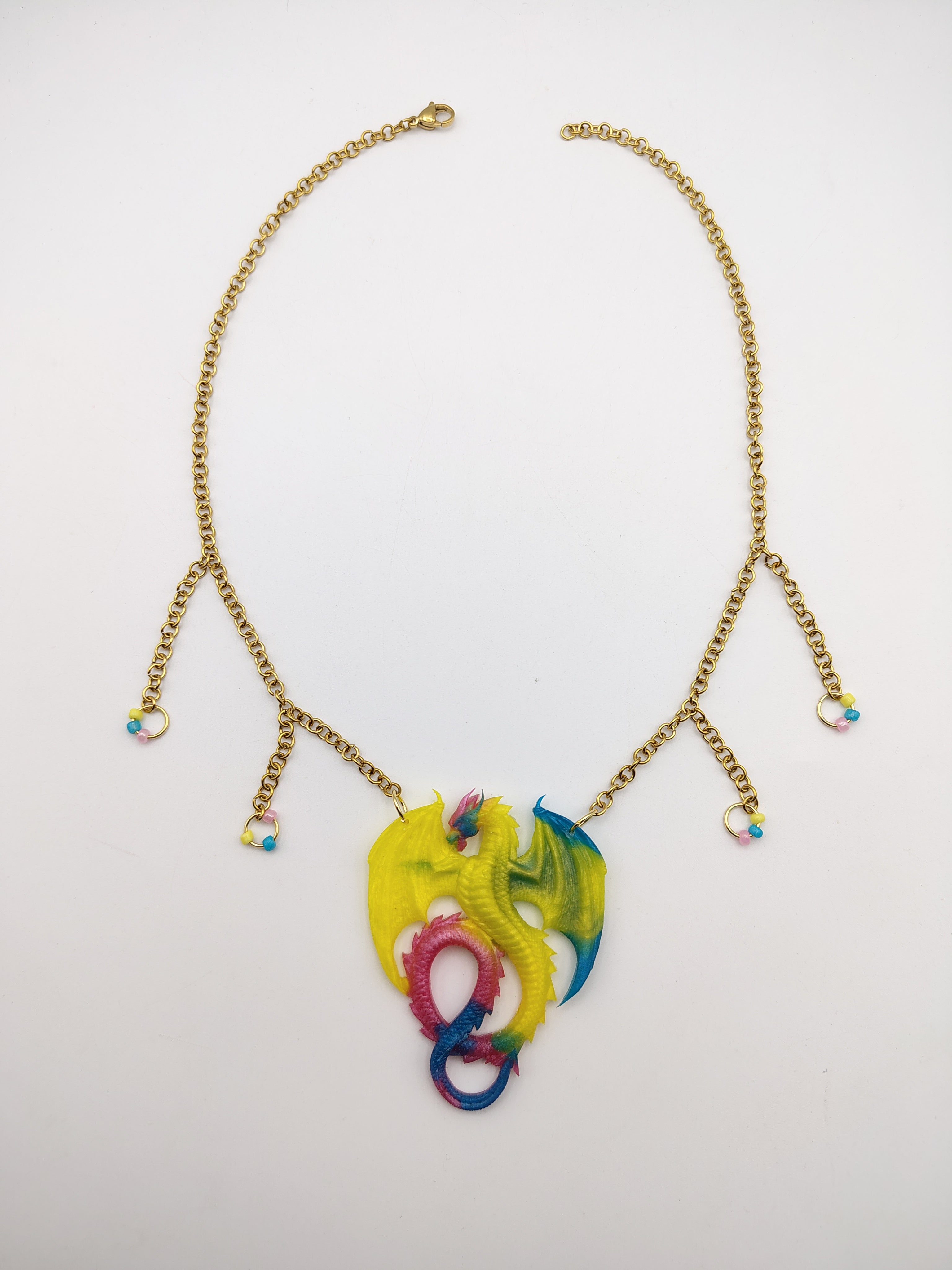 Collier Dragon en résine époxy fait main – Bijou fantasy artisanal
