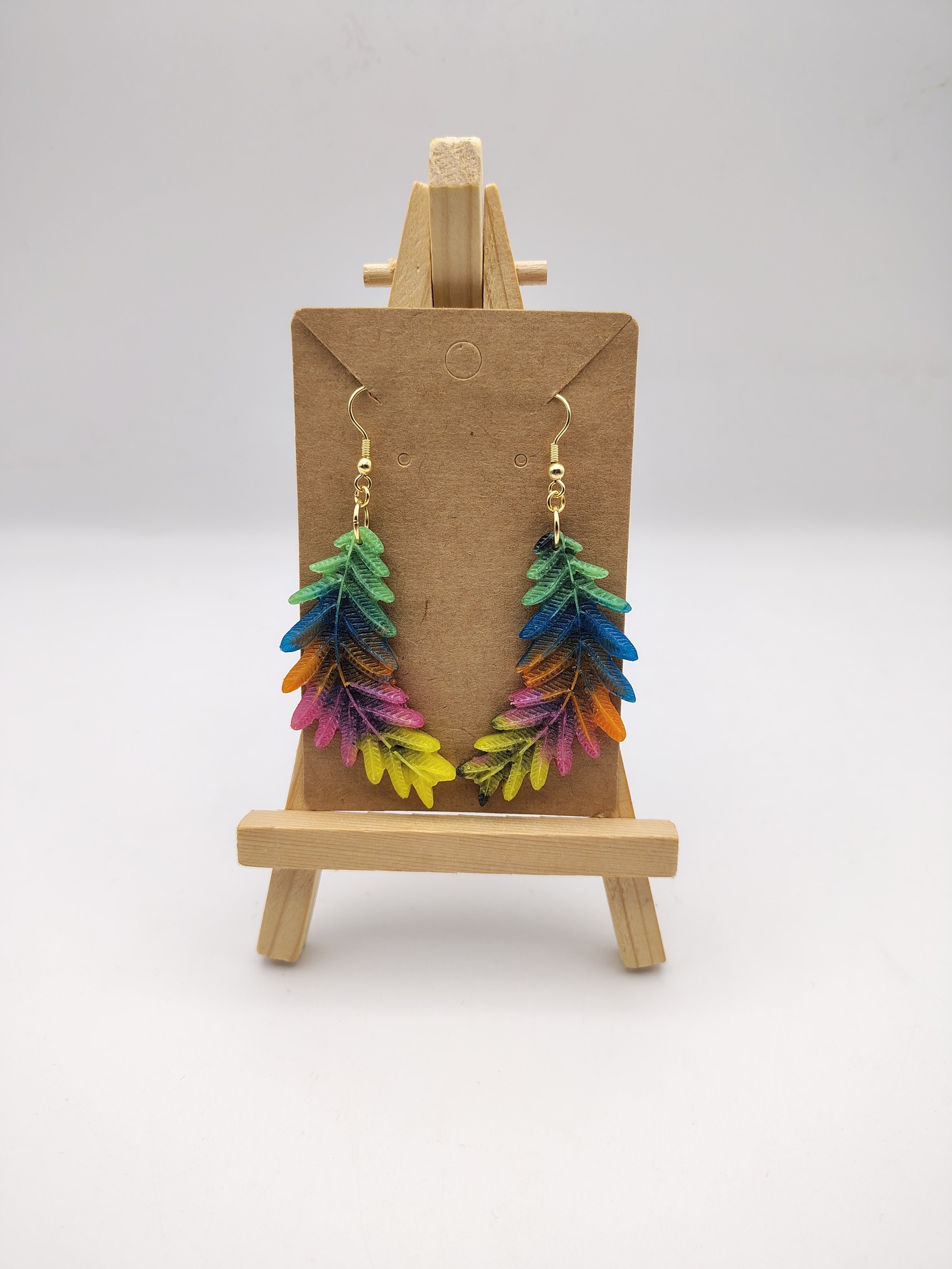 Boucles d’oreilles Feuille en résine époxy faites main – Bijou nature artisanal