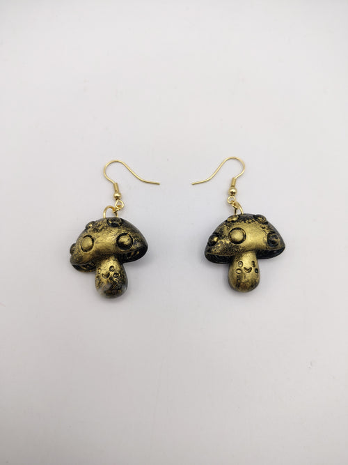 Boucles d’oreilles Champignon en résine époxy fait main – Bijou féerique artisanal