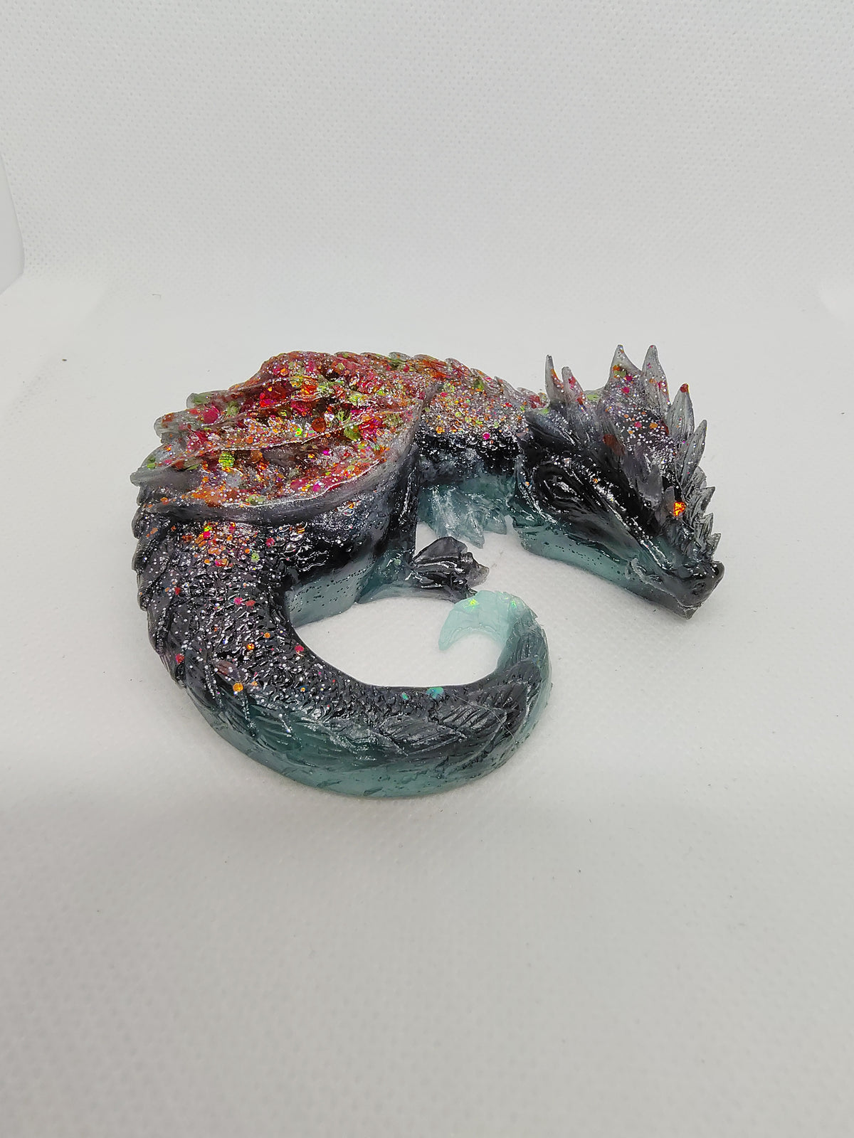 Dragon en Résine Époxy – Figurine Décorative Fantastique artisanale