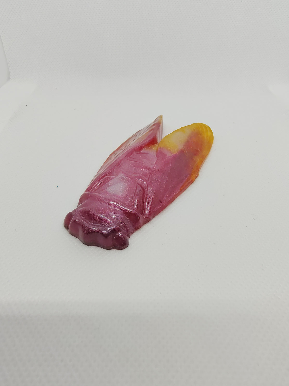 Cigale en Résine Époxy – Figurine Décorative Artisanale