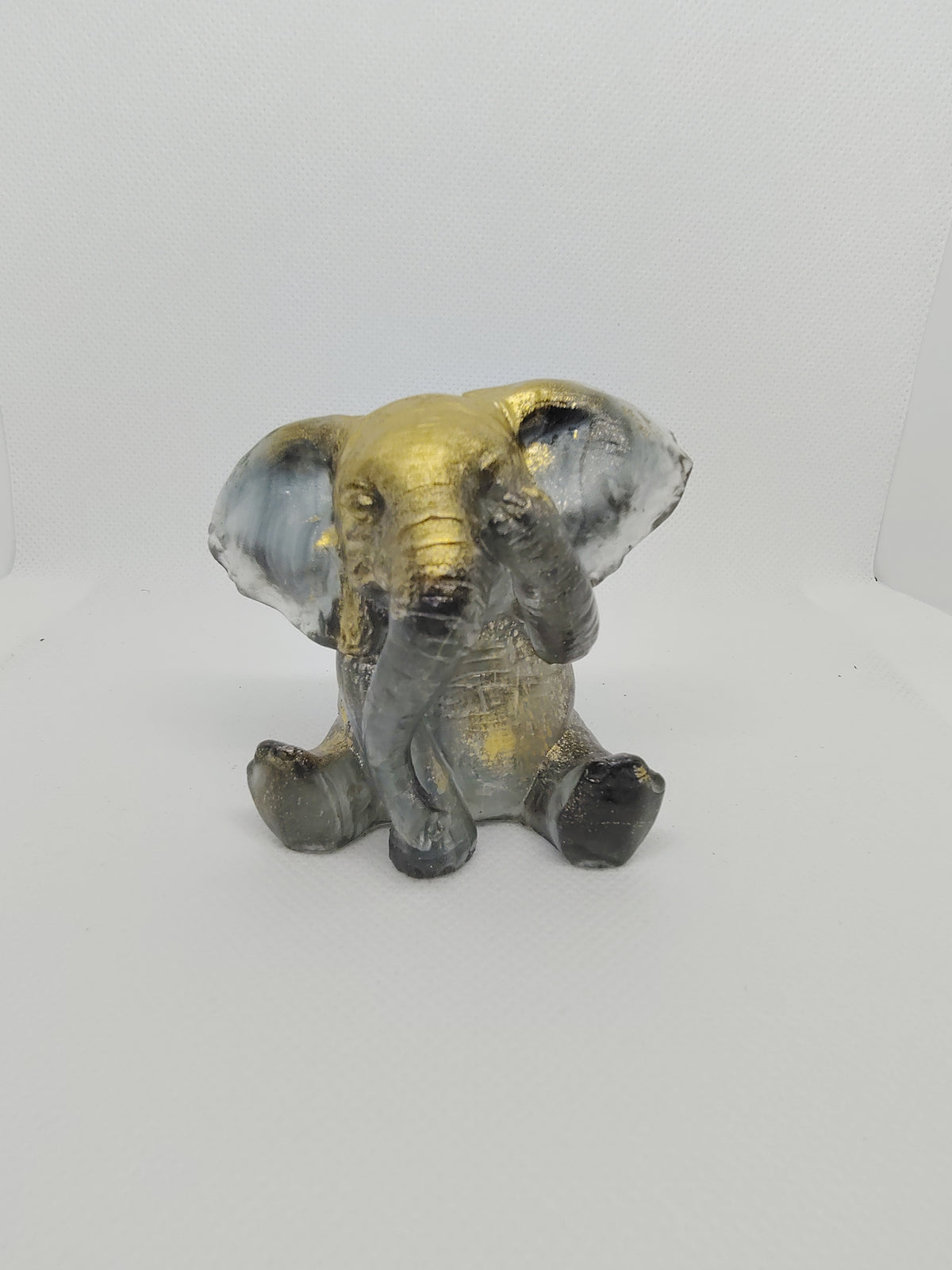 Éléphant en Résine Époxy – Figurine Décorative Artisanale