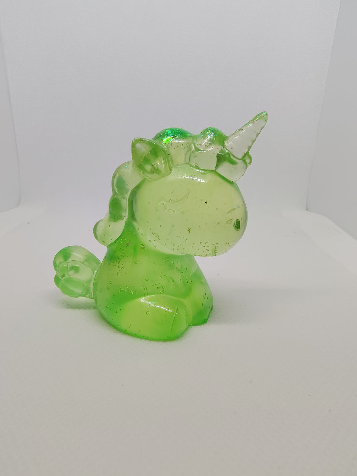 Licorne en Résine Époxy – Figurine Décorative Artisanale