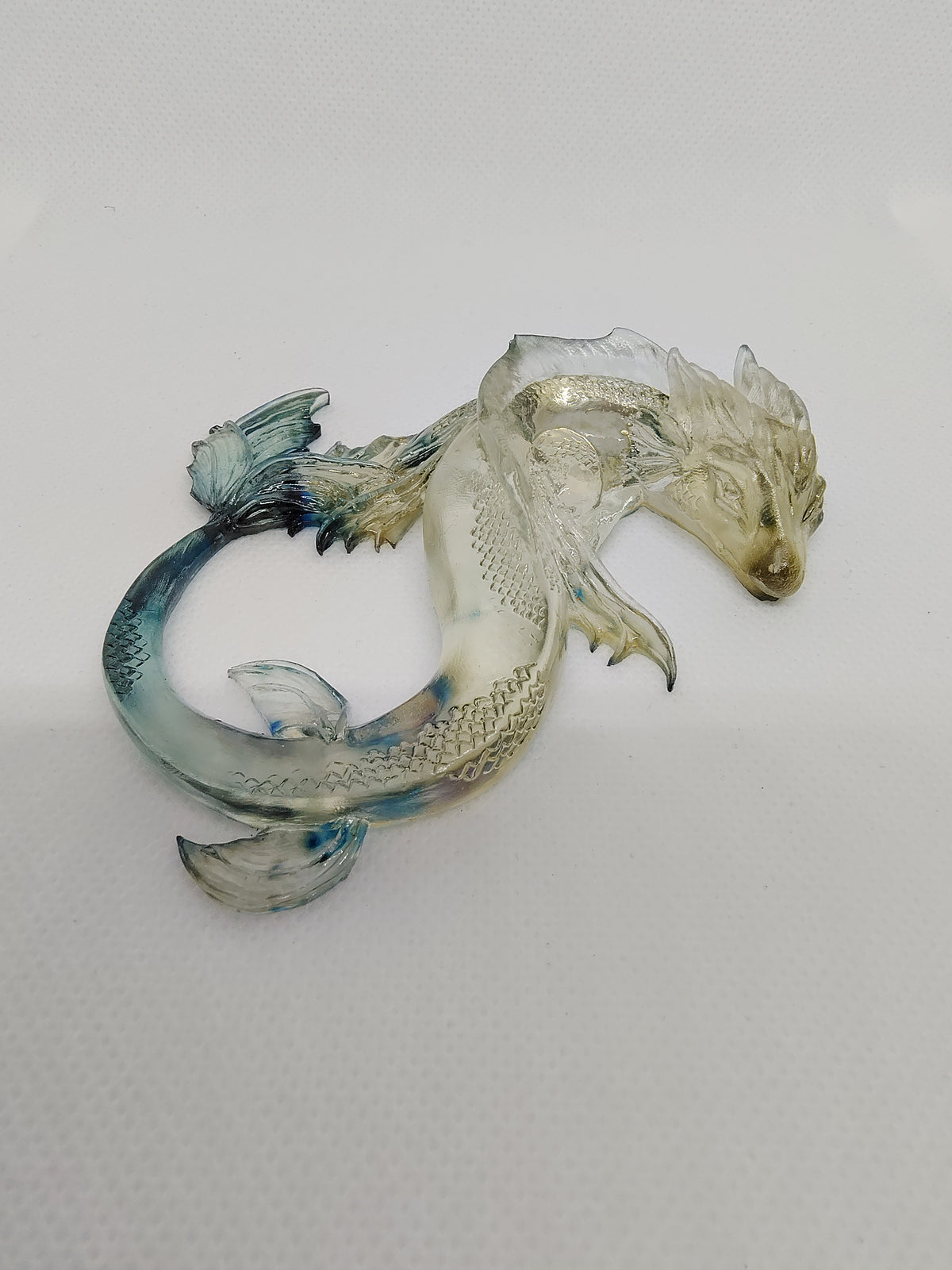 Dragon en Résine Époxy – Figurine Décorative Fantastique artisanale