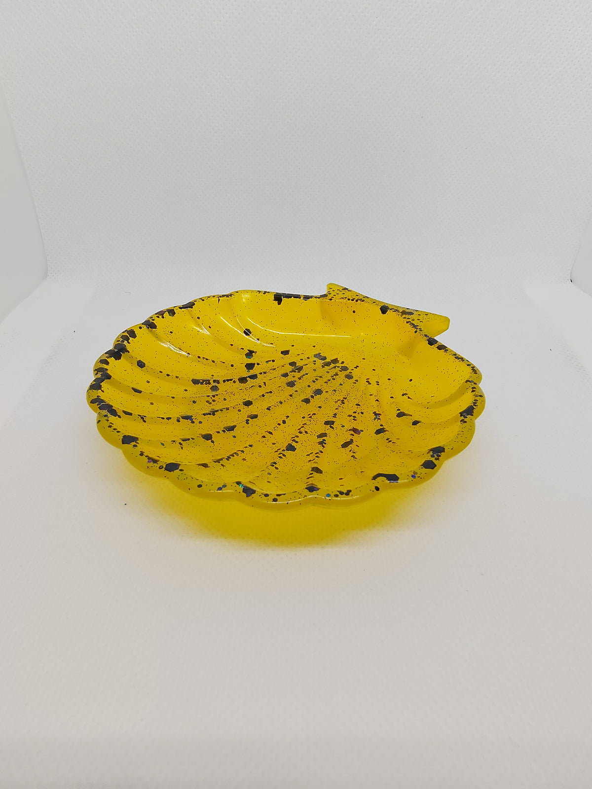 Vide-Poche Coquillage en Résine Époxy – Décoration Artisanale