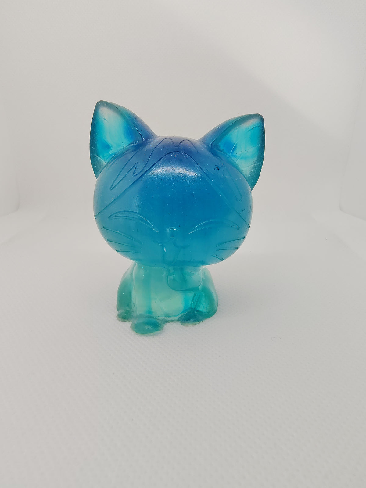 Chat en Résine Époxy – Figurine Décorative Artisanale