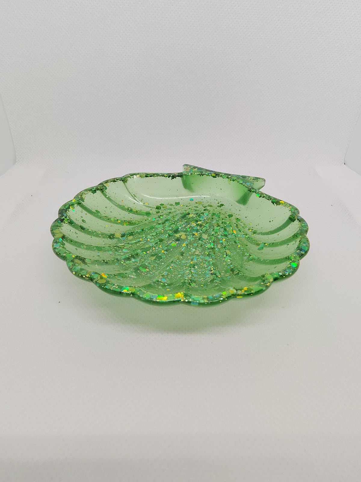 Vide-Poche Coquillage en Résine Époxy – Décoration Artisanale
