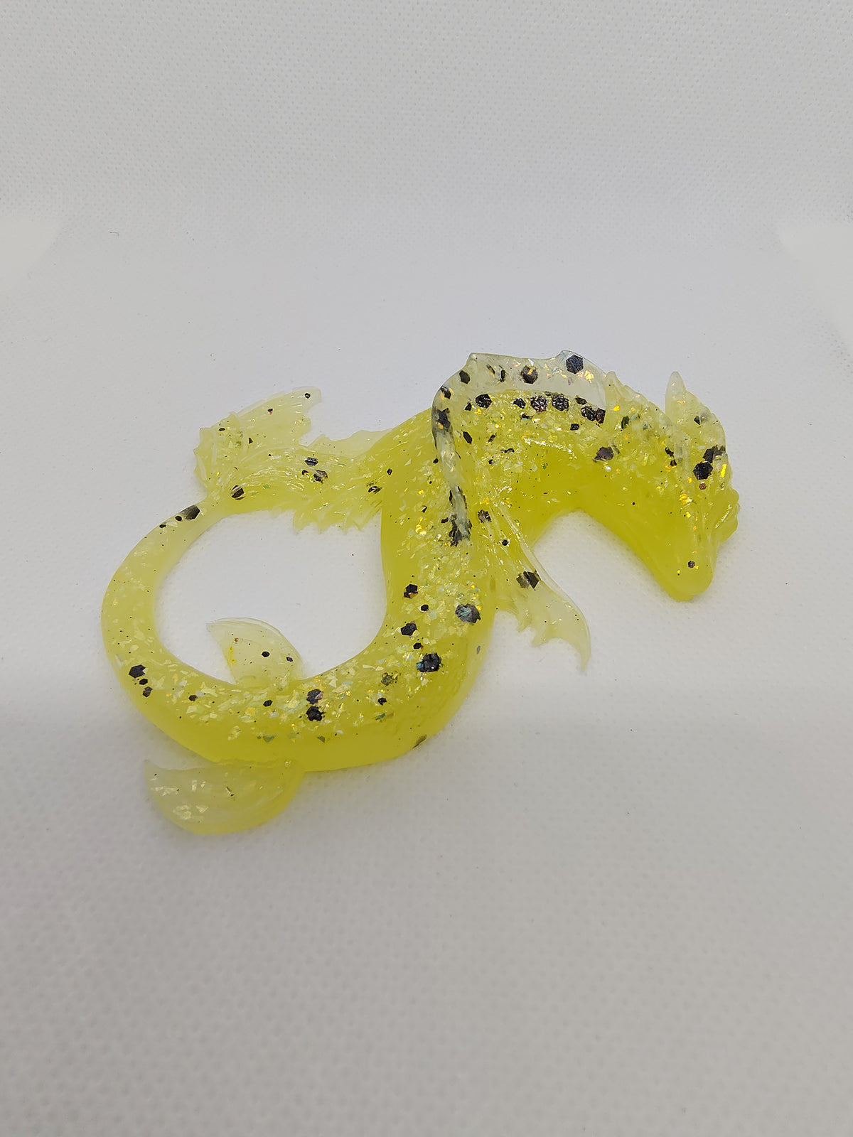 Dragon en Résine Époxy – Figurine Décorative Fantastique artisanale