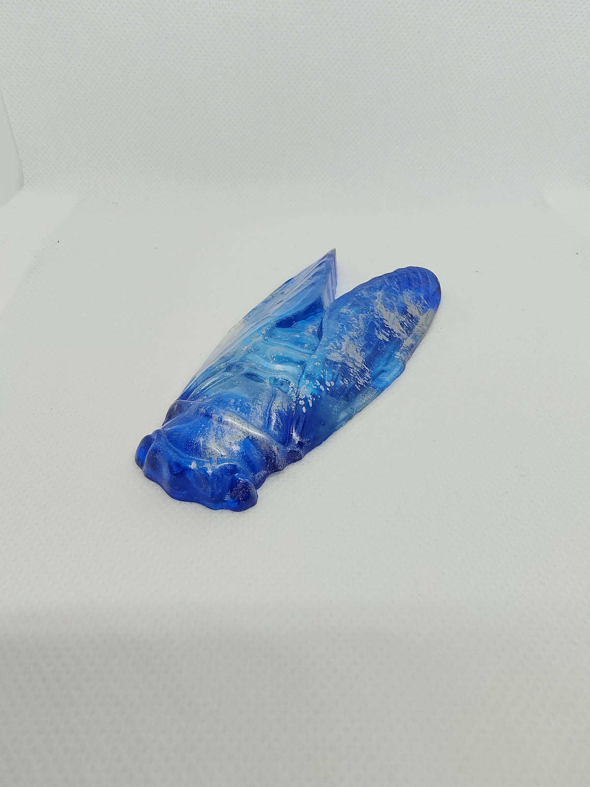 Cigale en Résine Époxy – Figurine Décorative Artisanale