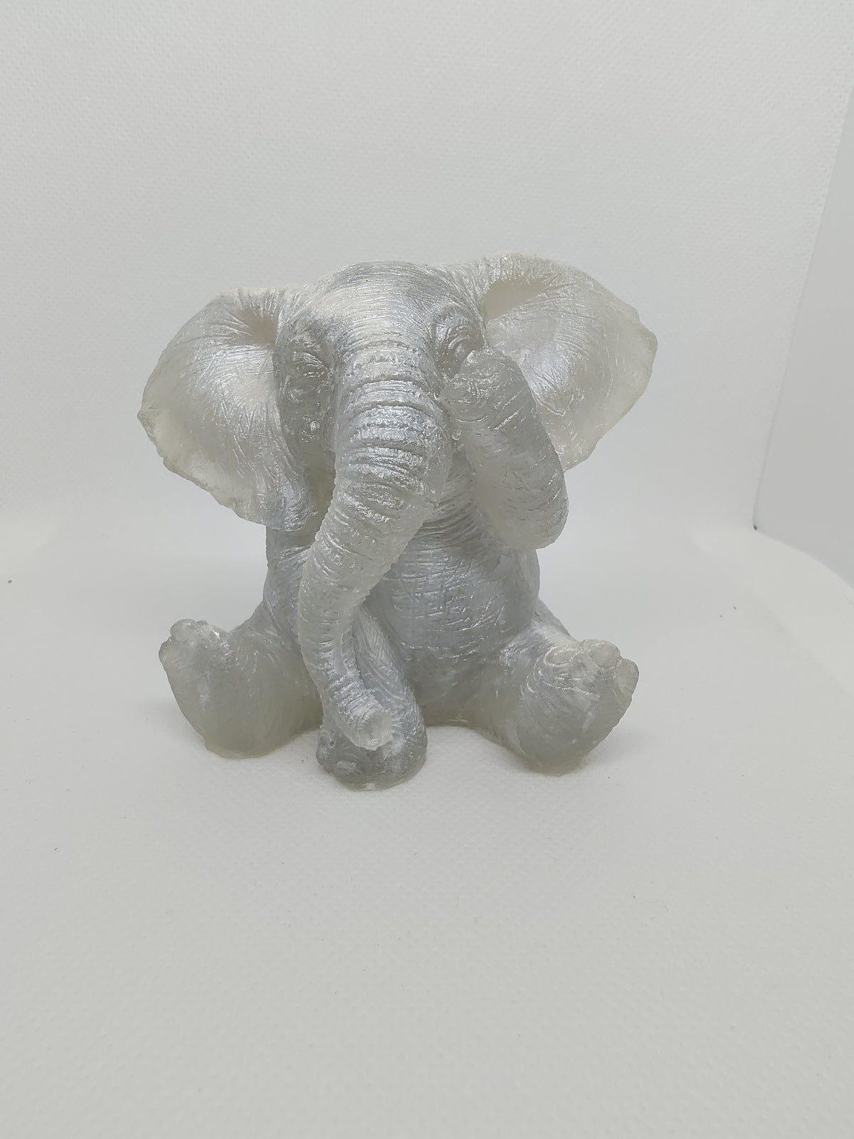 Éléphant en Résine Époxy – Figurine Décorative Artisanale