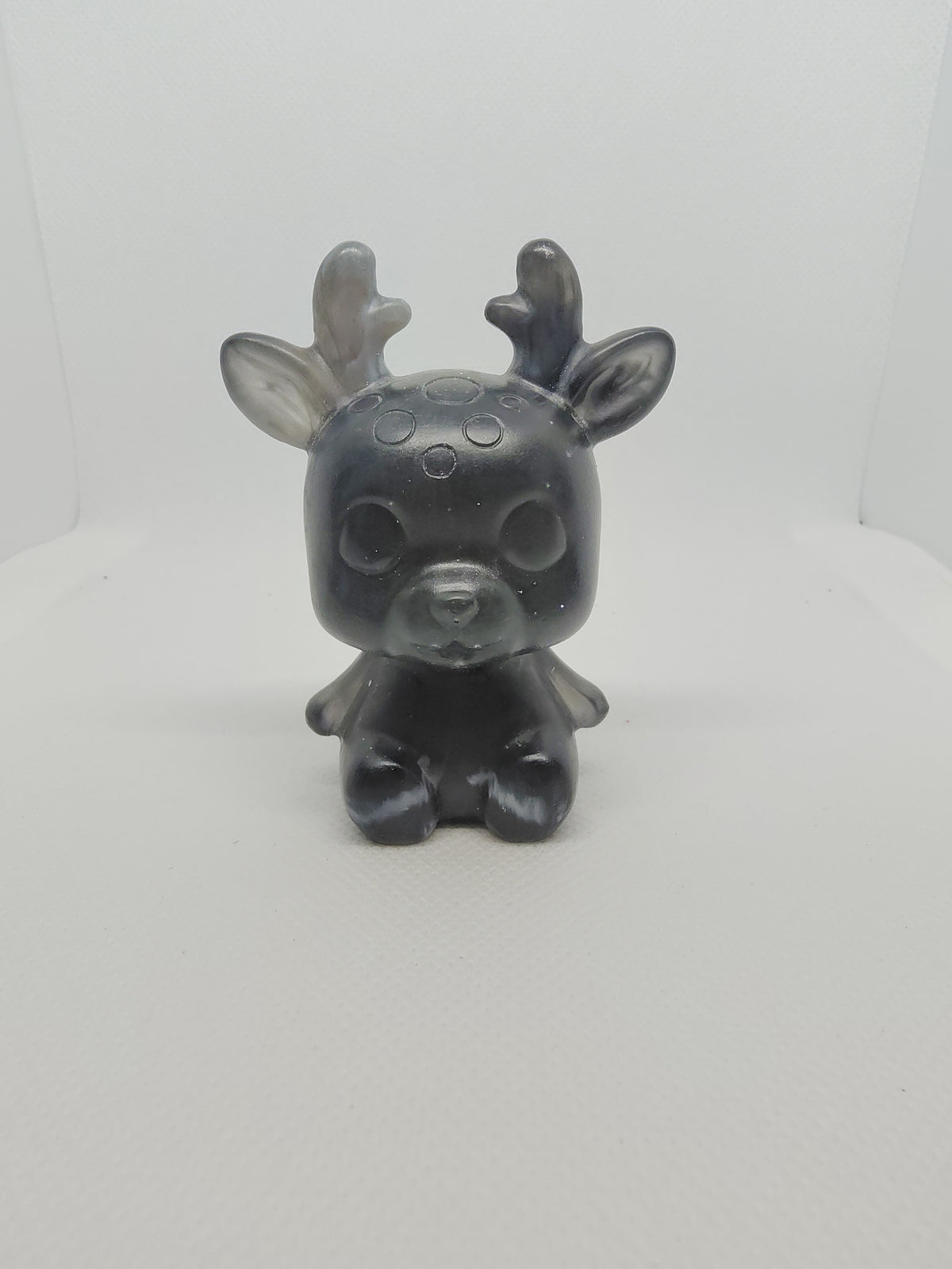 Renne en Résine Époxy – Figurine Décorative Artisanale